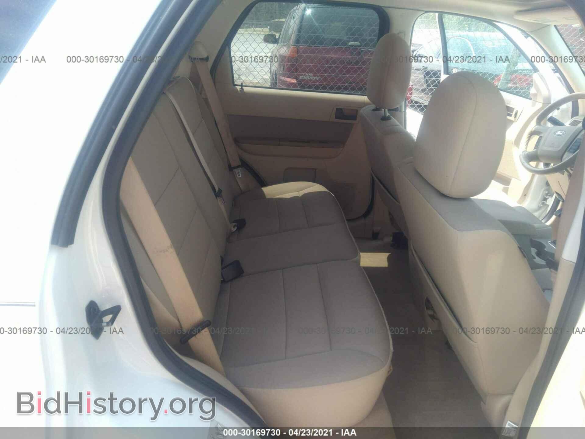 2012 FORD ESCAPE - VIN: 1FMCU0D77CKB27020 - Фото 8