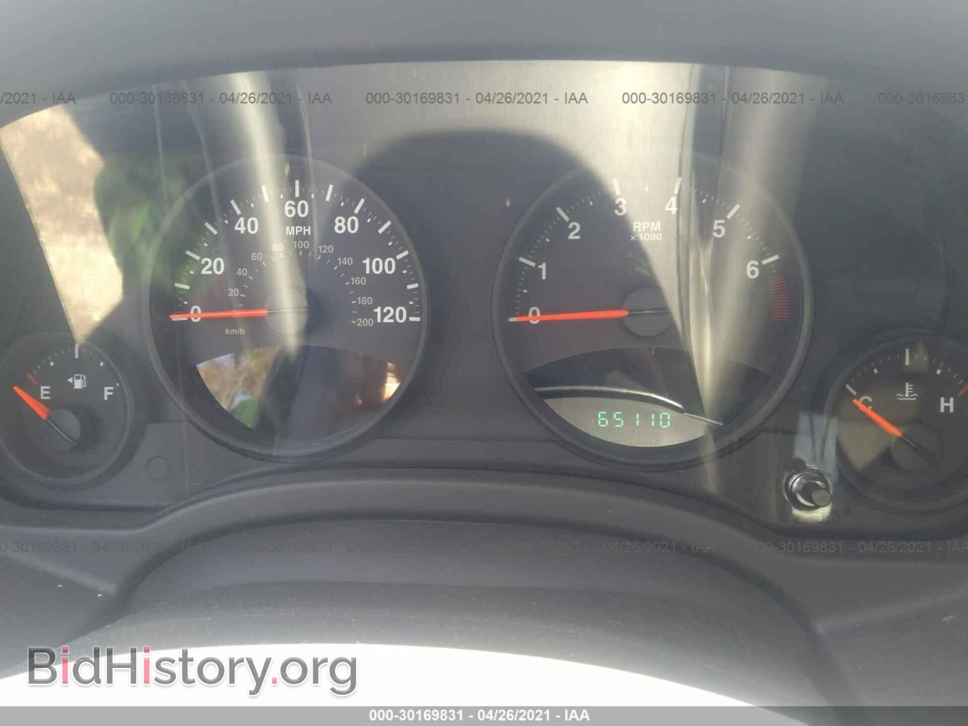 2010 JEEP COMPASS - VIN: 1J4NF4FB2AD511282 - Photo 7