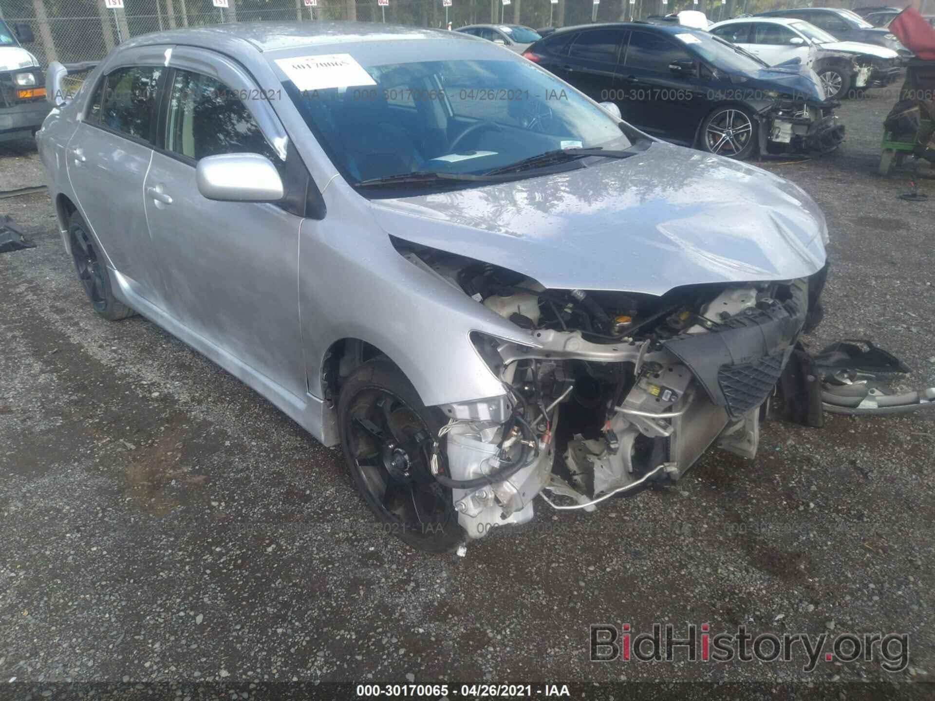 Photo 1NXBU4EE2AZ261368 - TOYOTA COROLLA 2010