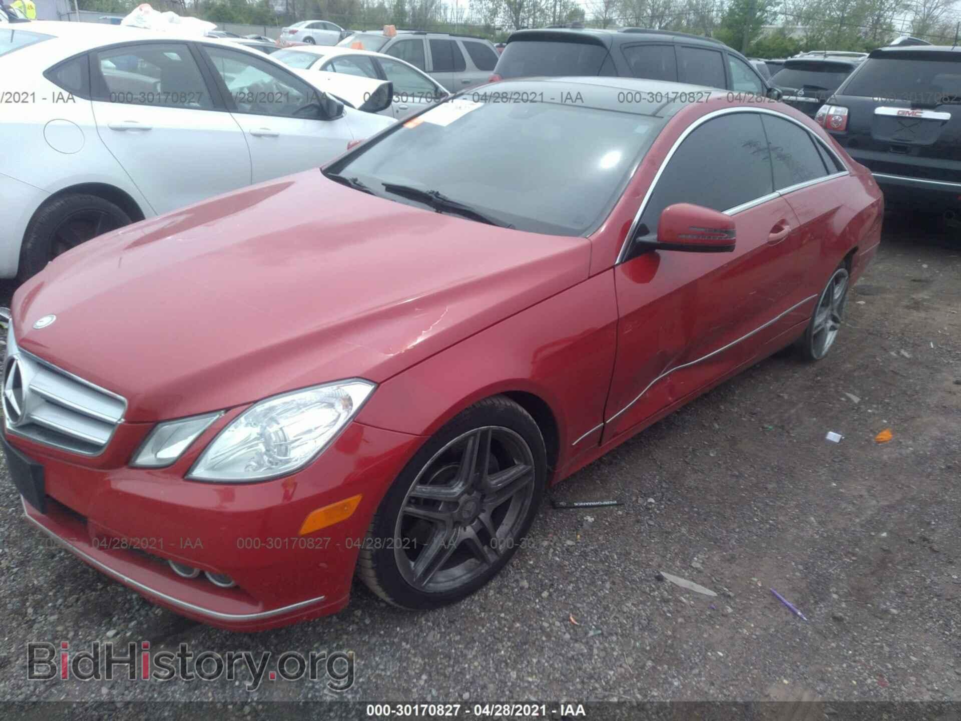 2011 MERCEDES-BENZ E-CLASS - VIN: WDDKJ5GBXBF094758 - Фото 2