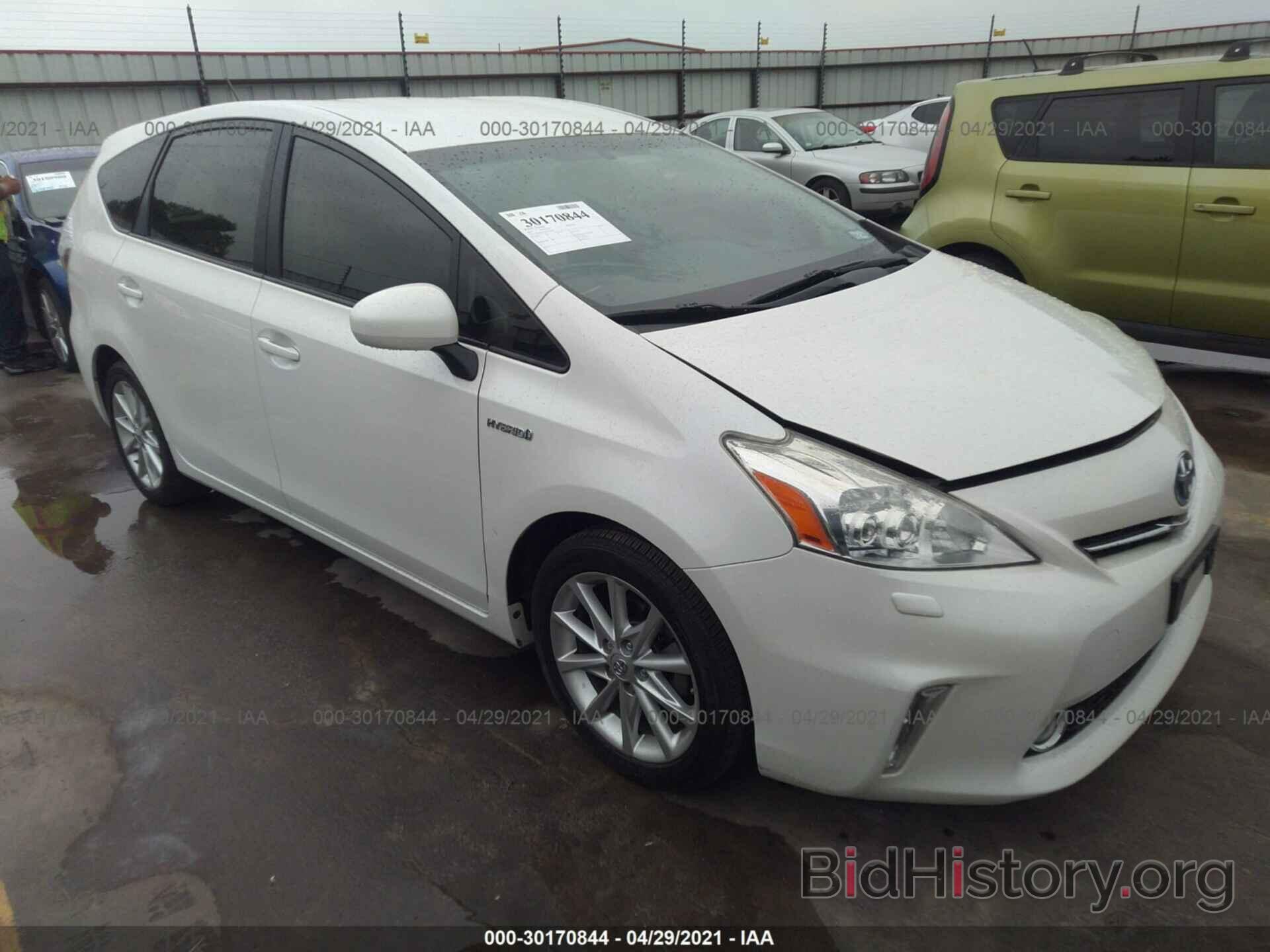 Photo JTDZN3EUXE3315867 - TOYOTA PRIUS V 2014