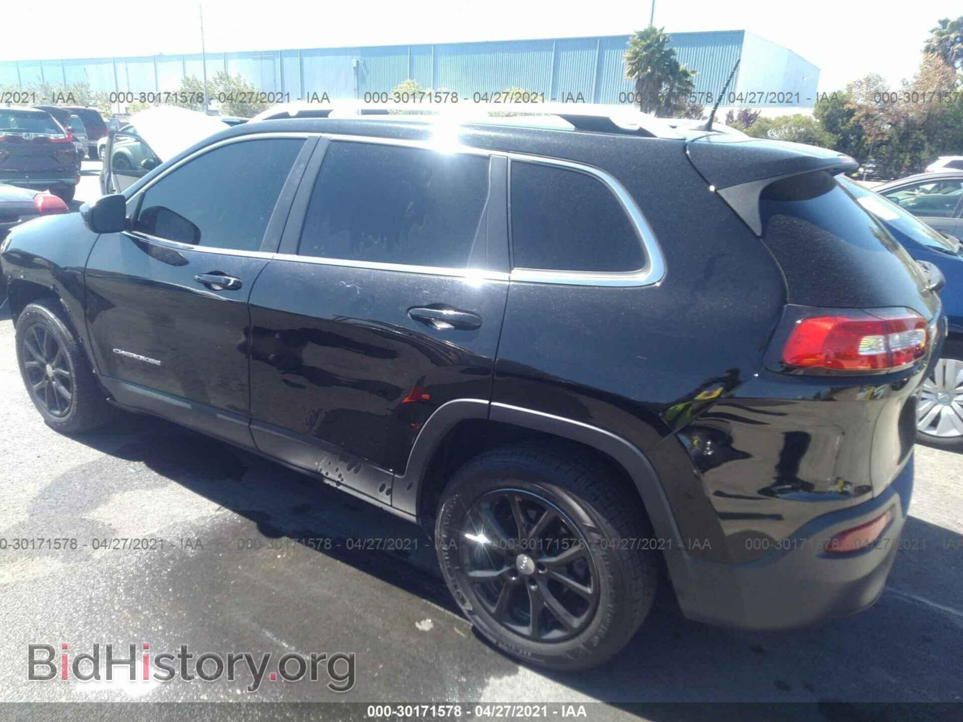 2018 JEEP CHEROKEE - VIN: 1C4PJLCB5JD615339 - Фото 3