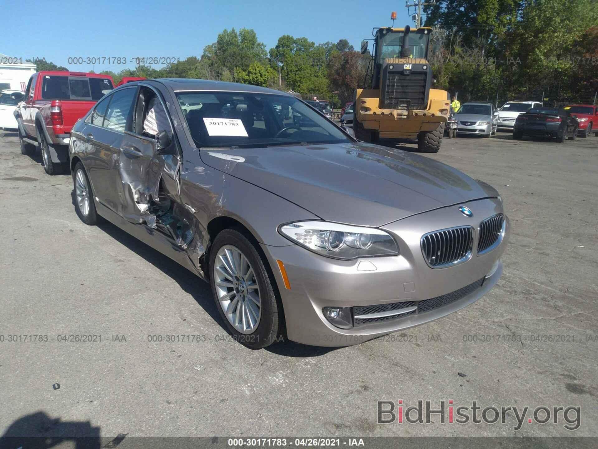 Photo WBAFR7C52BC267767 - BMW 5 SERIES 2011