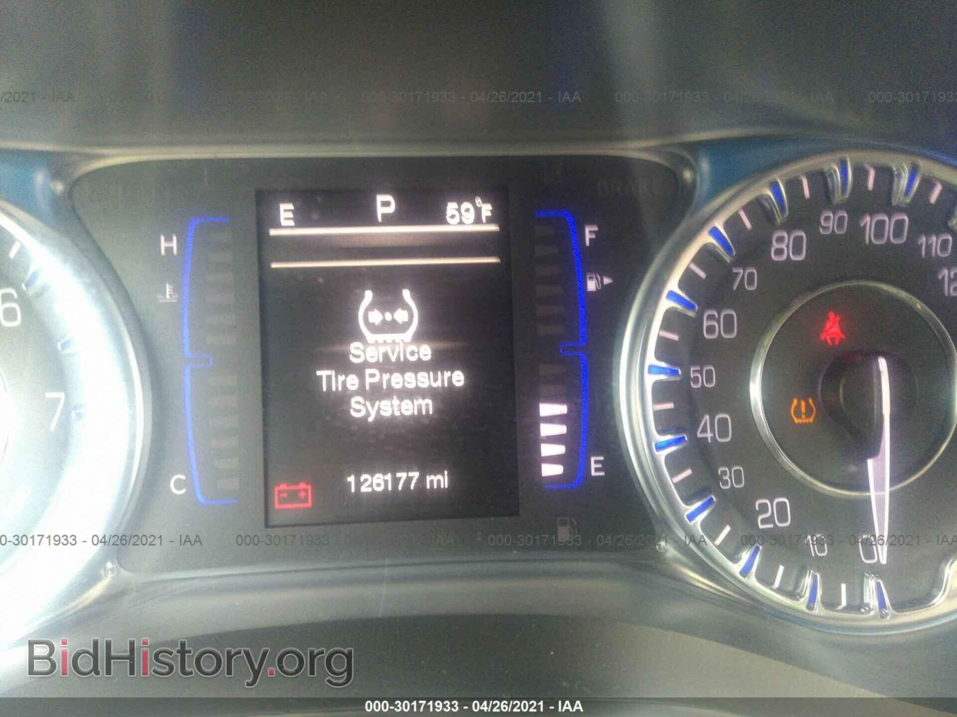 2015 CHRYSLER 200 - VIN: 1C3CCCAB1FN675524 - Фото 7