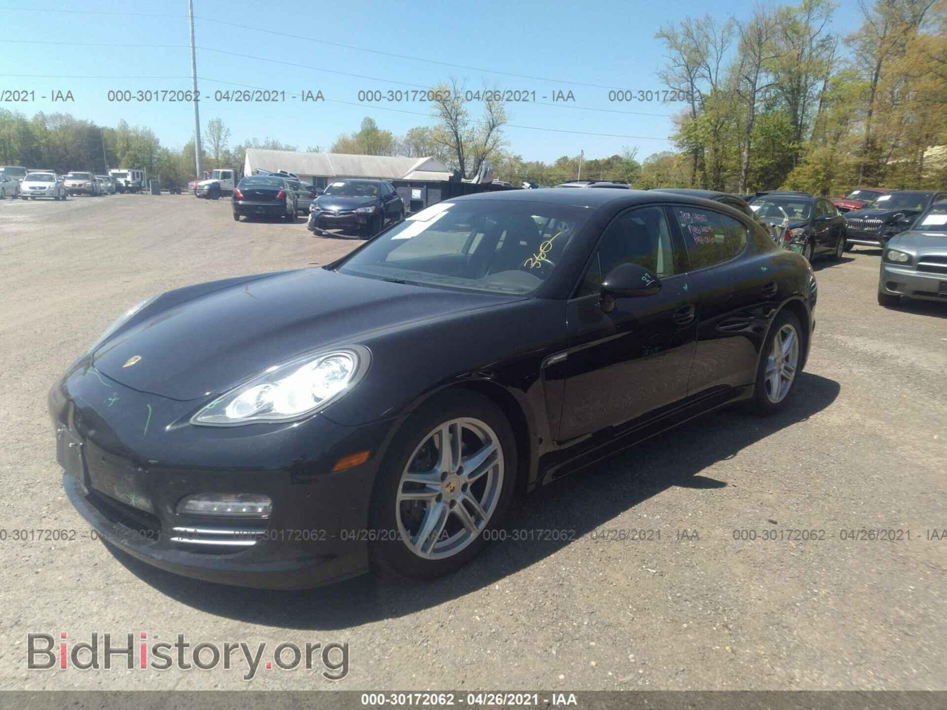 2011 PORSCHE PANAMERA - VIN: WP0AA2A75BL021145 - Фото 2