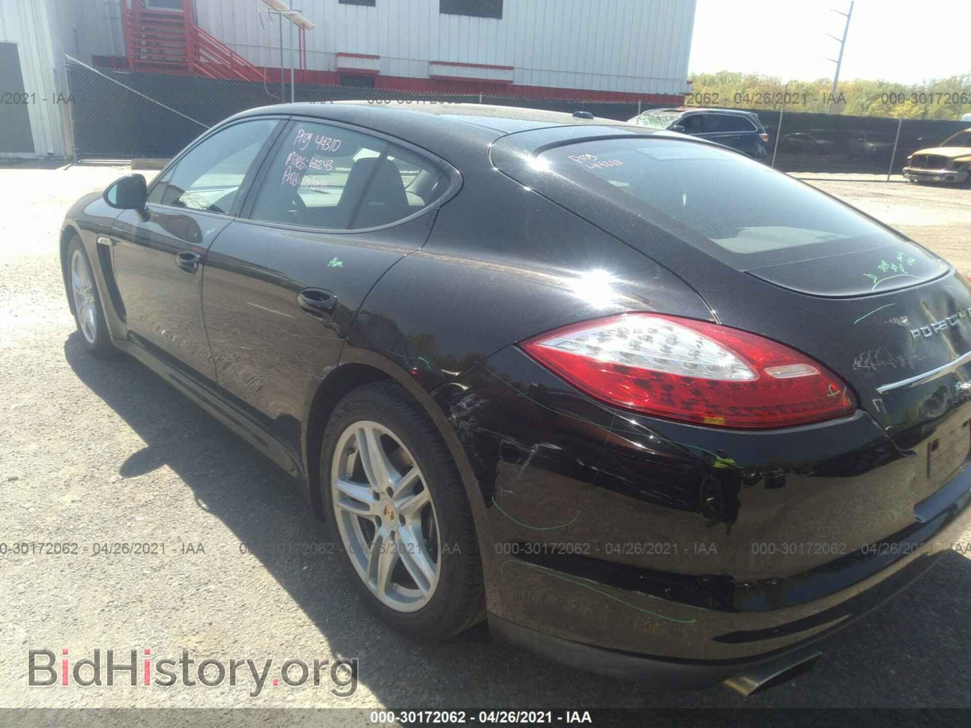 2011 PORSCHE PANAMERA - VIN: WP0AA2A75BL021145 - Фото 3