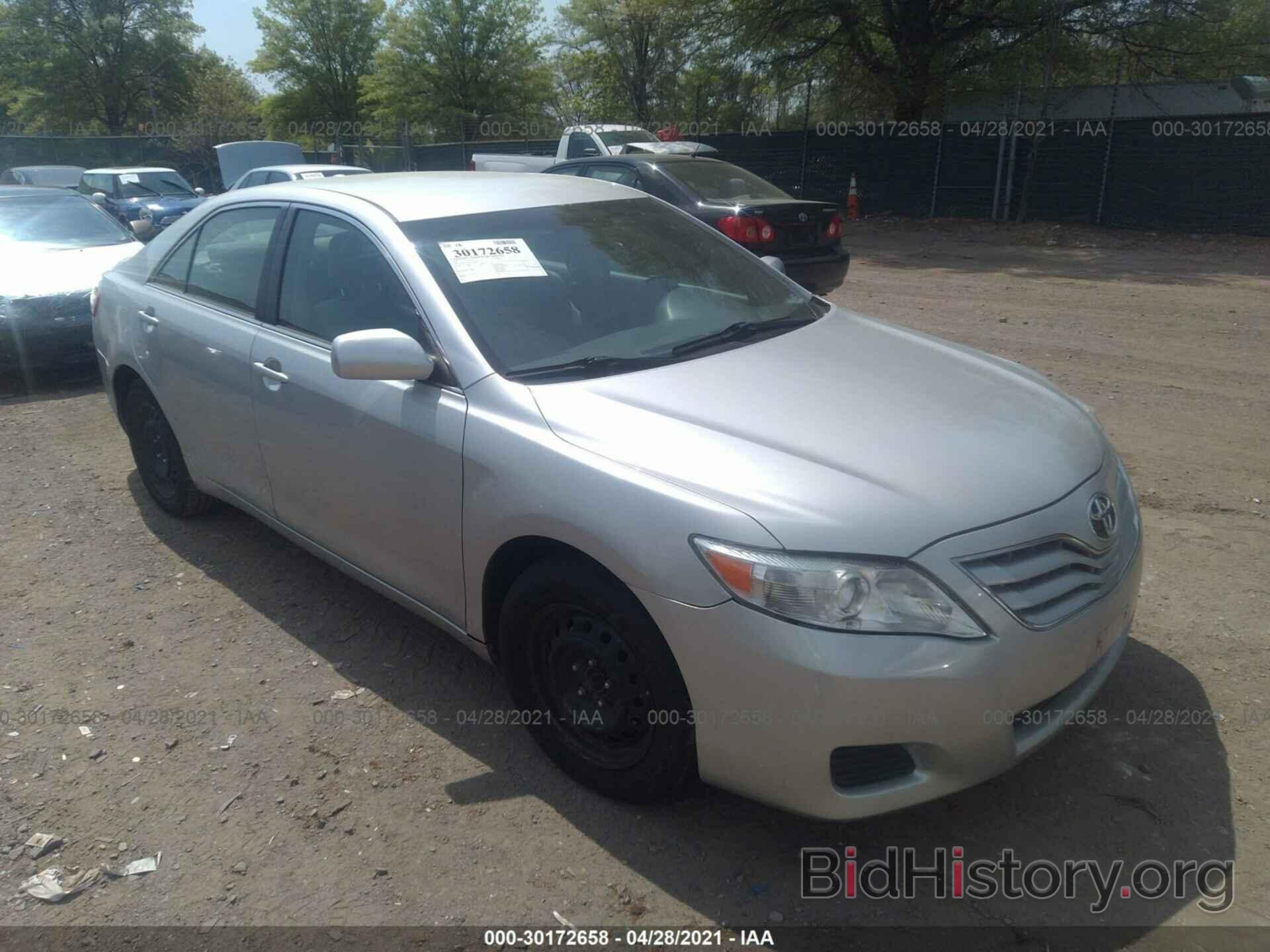 Photo 4T1BF3EK3BU165485 - TOYOTA CAMRY 2011