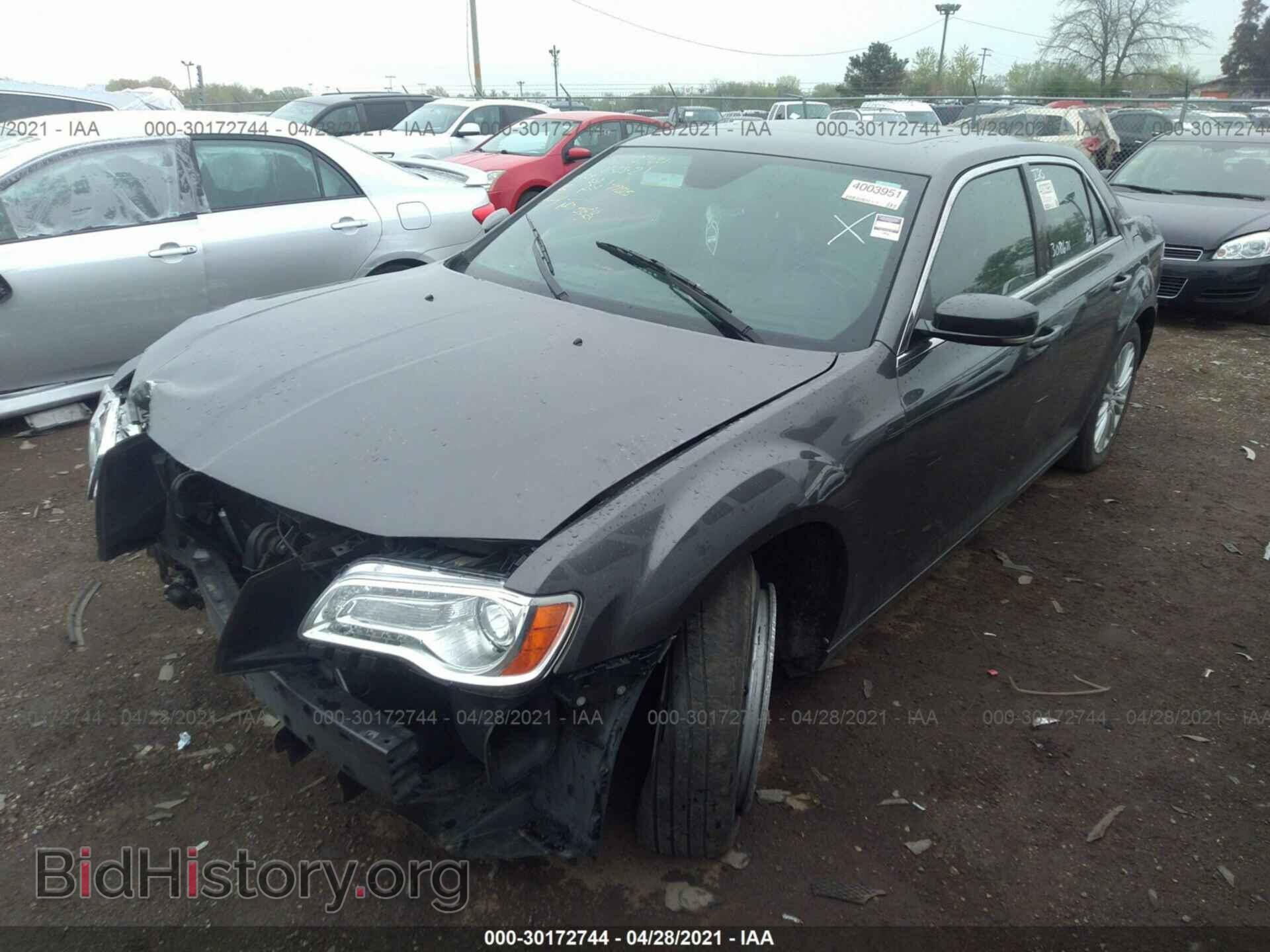 2014 CHRYSLER 300 - VIN: 2C3CCARG5EH308671 - Фото 2