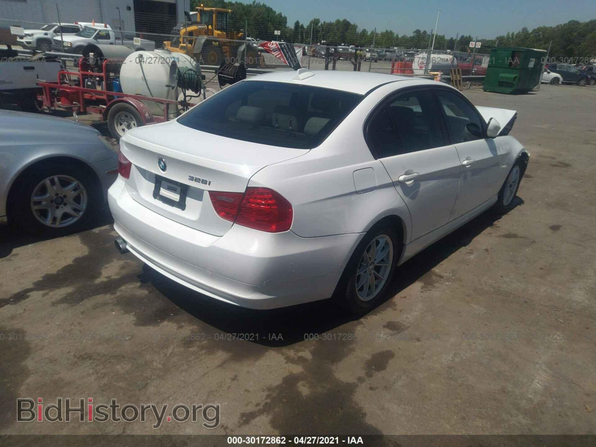 2010 BMW 3 SERIES - VIN: WBAPH7C59AA800537 - Фото 4
