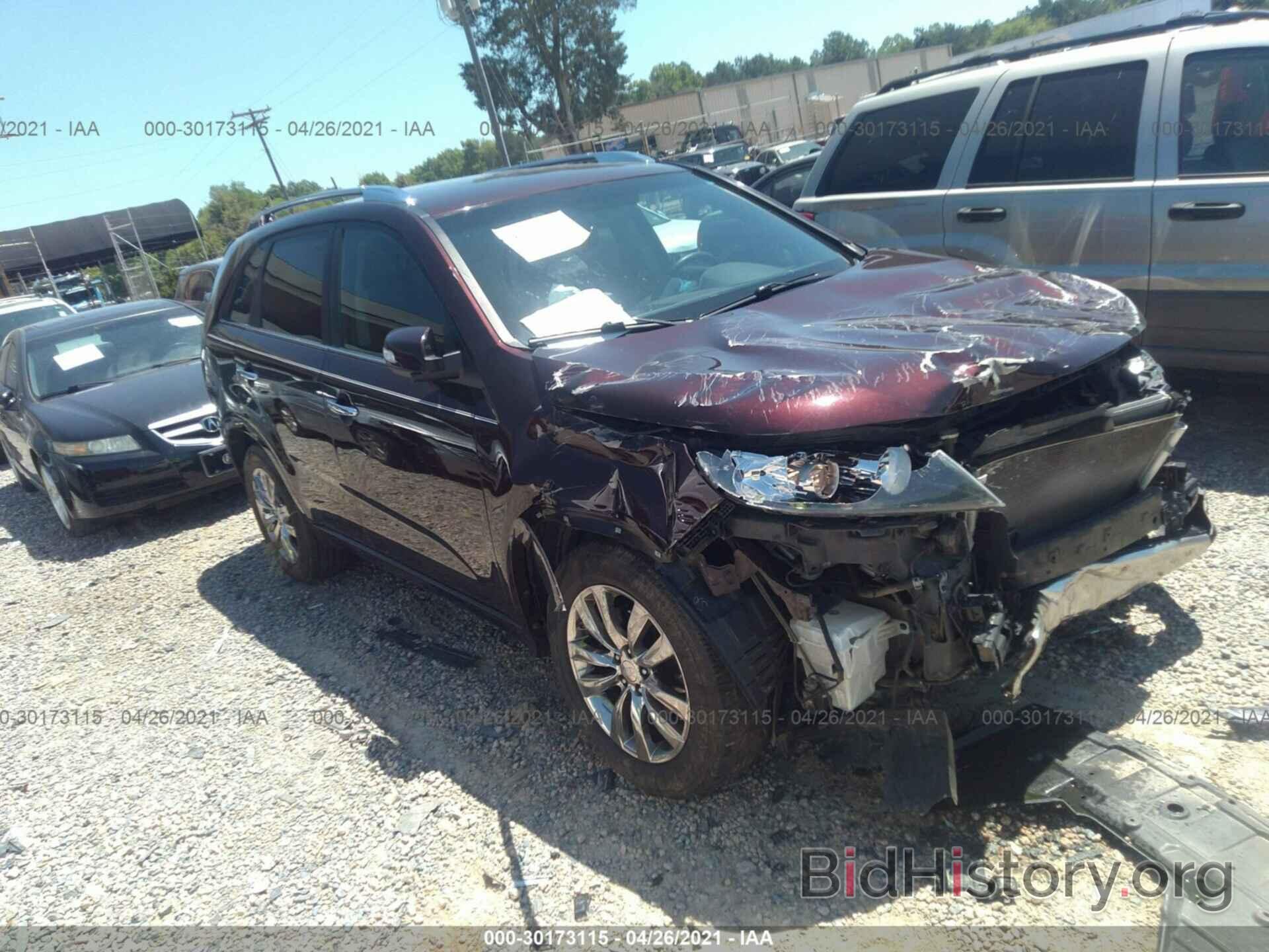 Photo 5XYKW4A25BG170673 - KIA SORENTO 2011