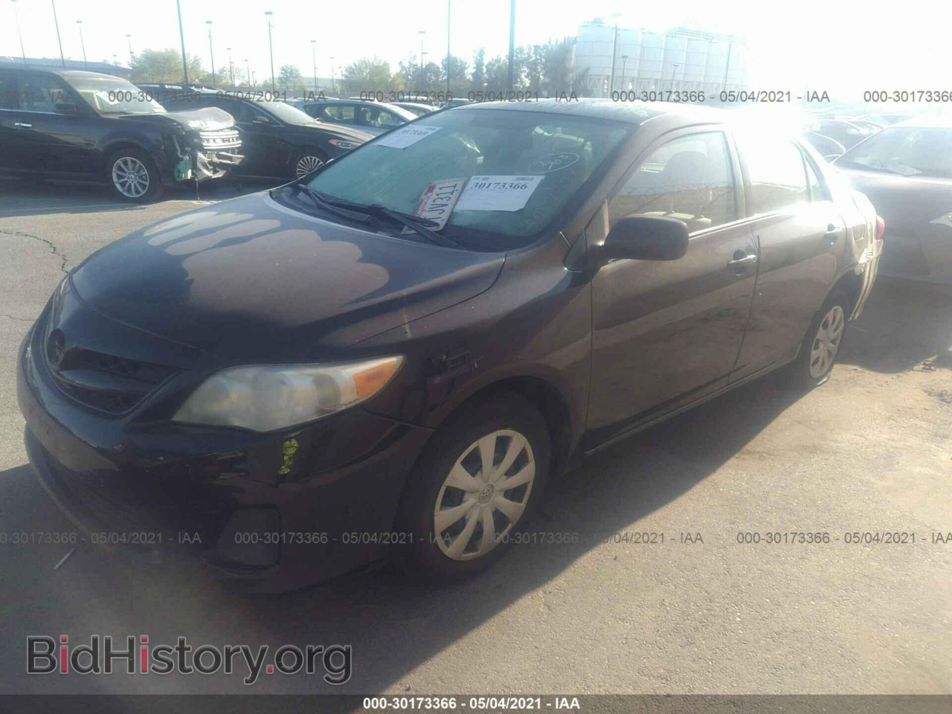2011 TOYOTA COROLLA - VIN: 2T1BU4EEXBC644090 - Фото 2