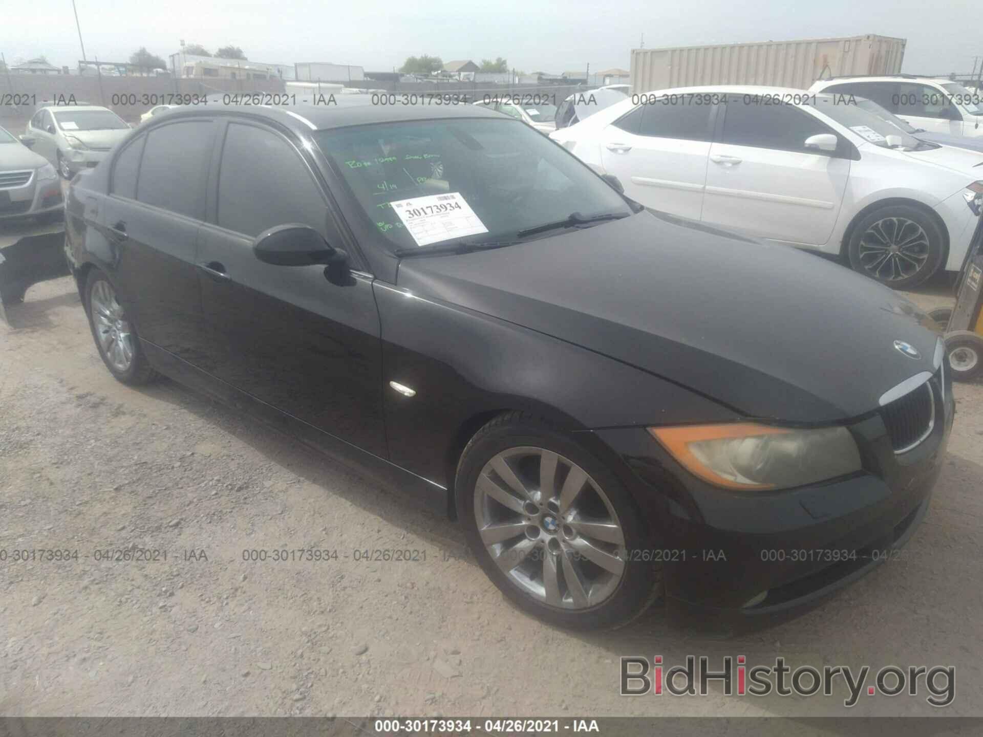 Photo WBAVB13586PT16143 - BMW 3 SERIES 2006