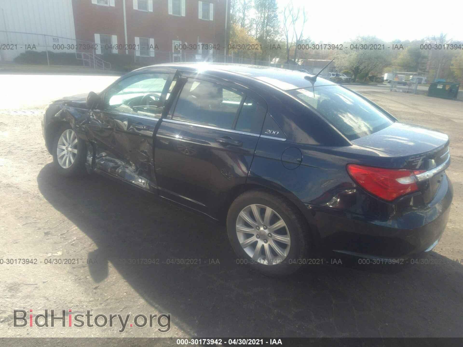 2011 CHRYSLER 200 - VIN: 1C3BC1FGXBN569748 - Фото 3