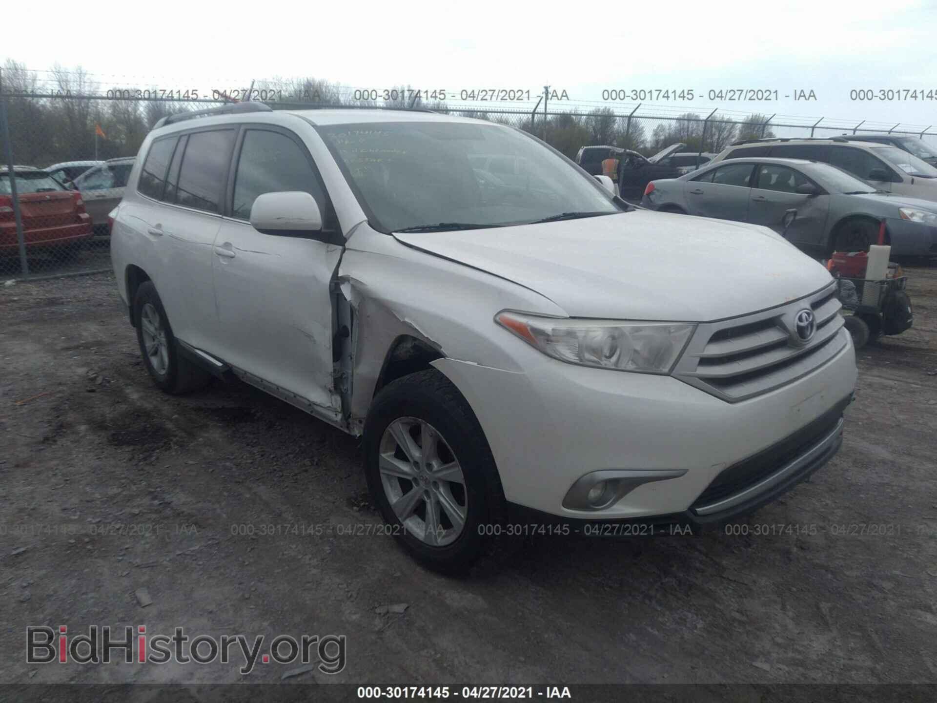 Photo 5TDBK3EH4DS187216 - TOYOTA HIGHLANDER 2013
