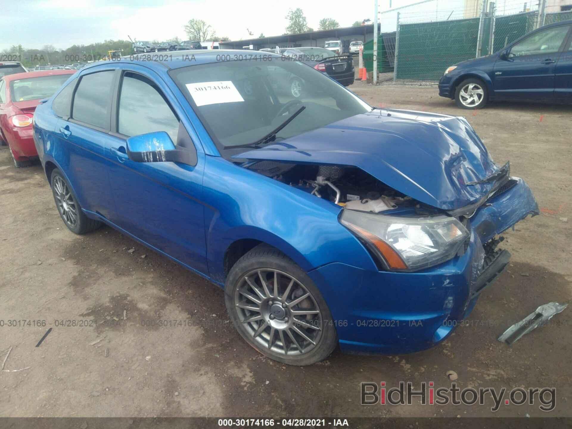 Photo 1FAHP3GN5AW229201 - FORD FOCUS 2010