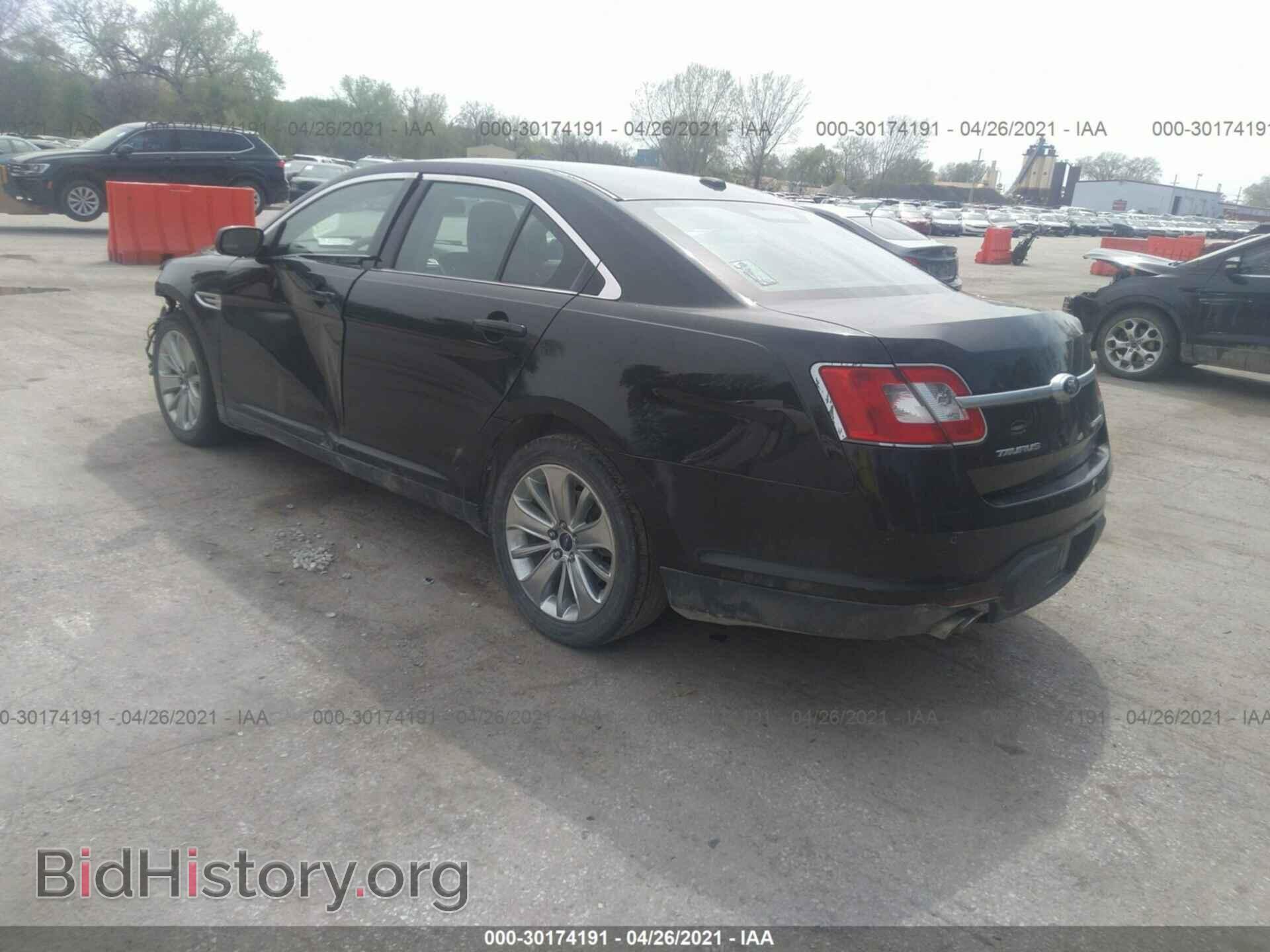 2010 FORD TAURUS - VIN: 1FAHP2FW9AG165338 - Фото 3