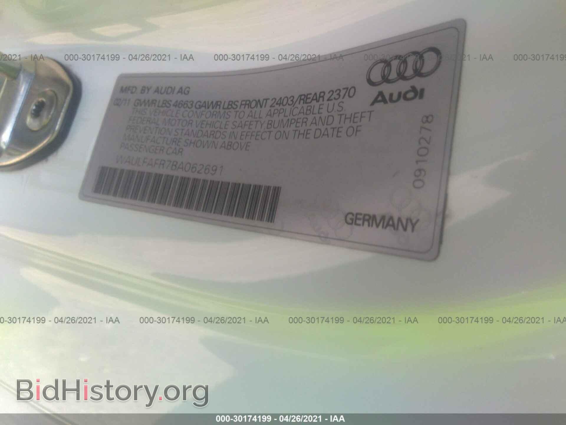 2011 AUDI A5 - VIN: WAULFAFR7BA062691 - Фото 9
