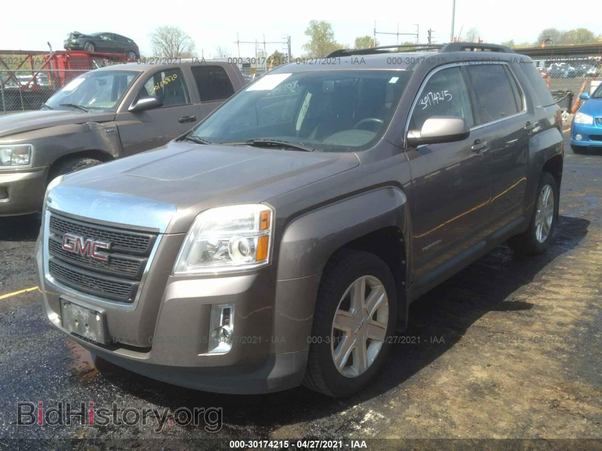 2011 GMC TERRAIN - VIN: 2CTFLTE56B6325127 - Фото 2