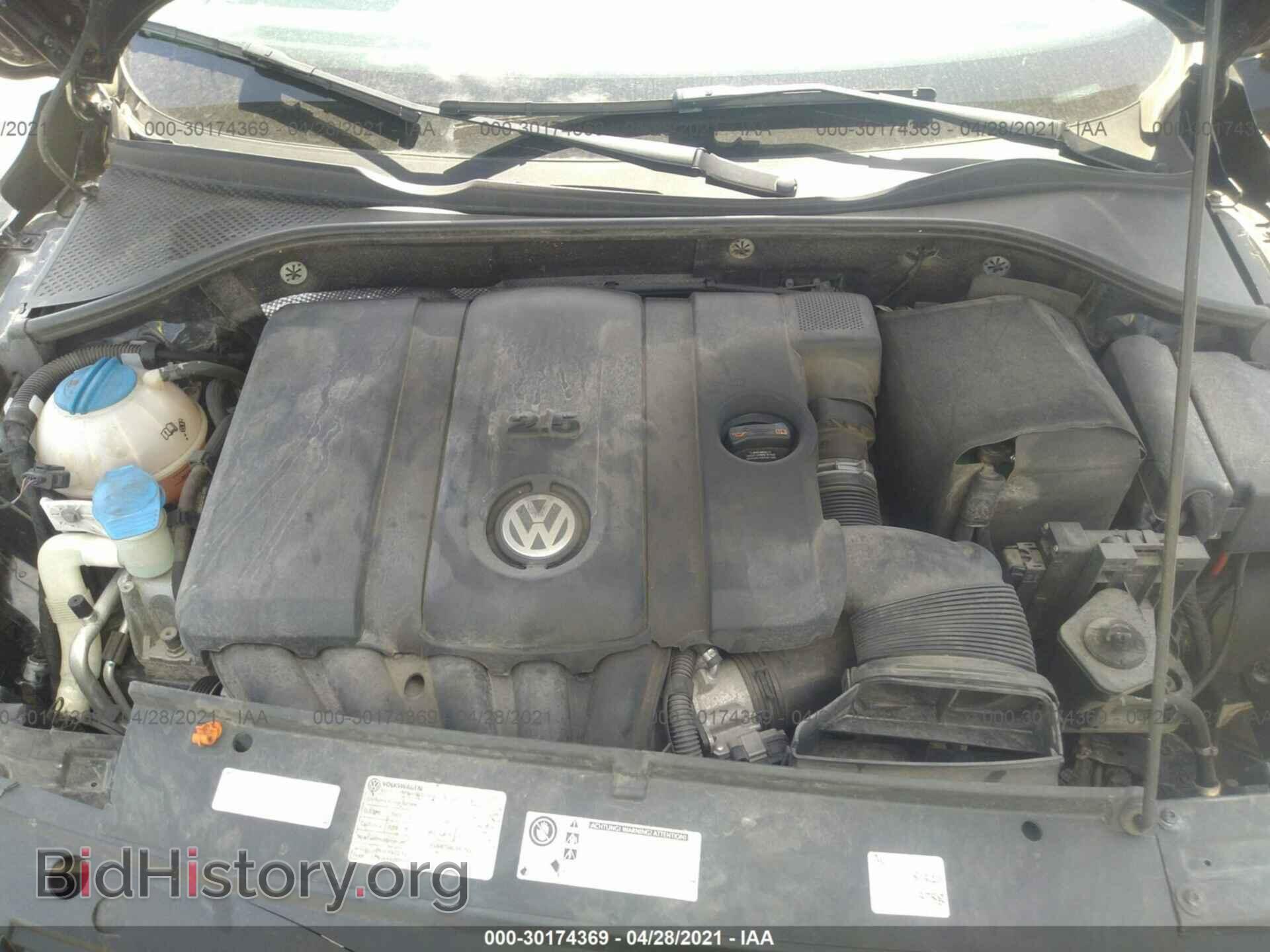 2013 VOLKSWAGEN PASSAT - VIN: 1VWAP7A38DC070896 - Фото 10