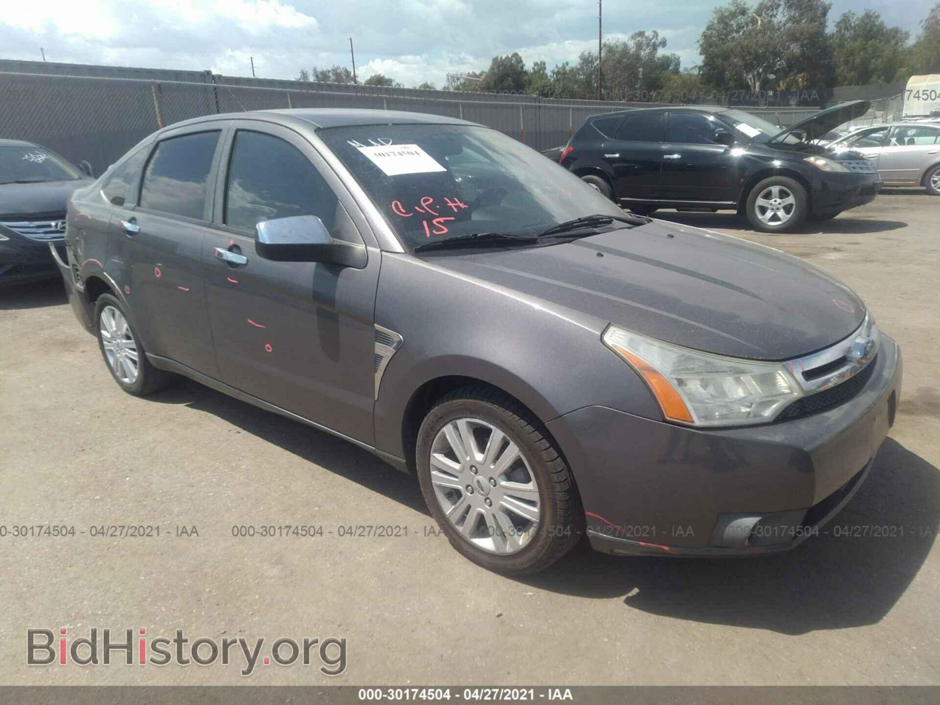 Photo 1FAHP37N79W219197 - FORD FOCUS 2009
