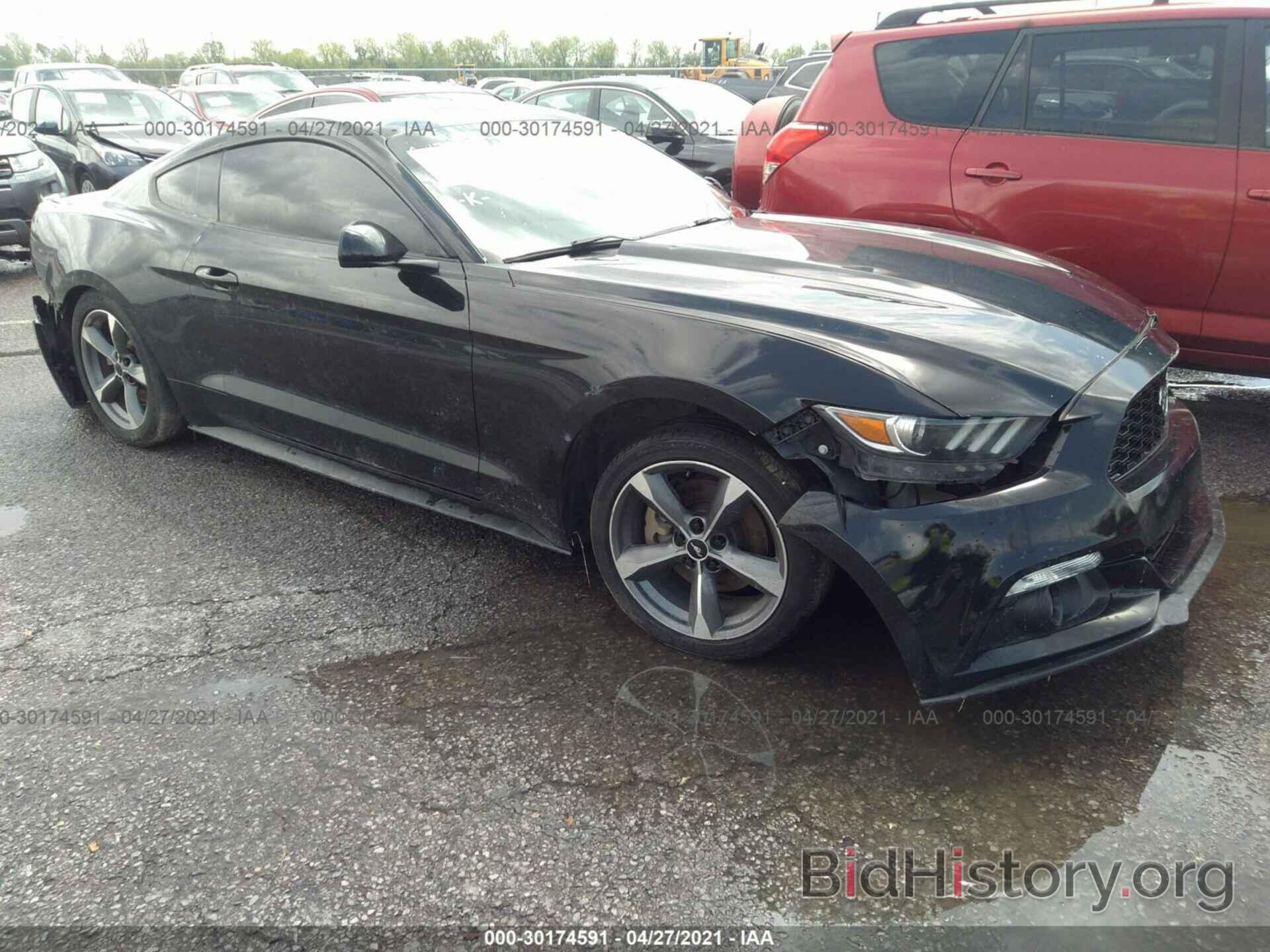 Photo 1FA6P8TH3G5242211 - FORD MUSTANG 2016