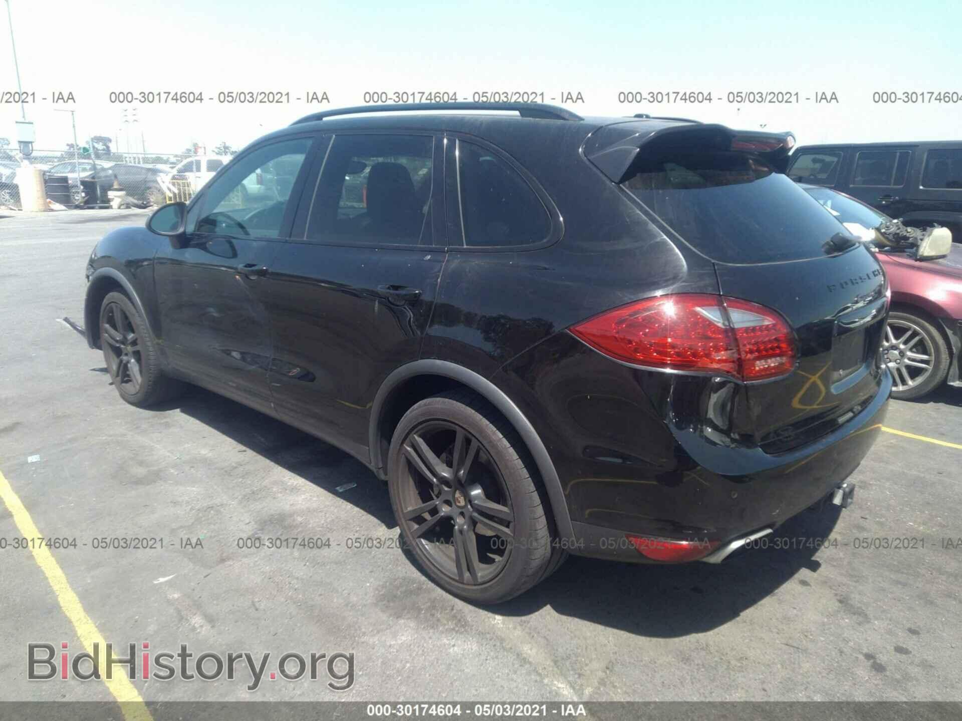 2012 PORSCHE CAYENNE - VIN: WP1AB2A25CLA40831 - Фото 3