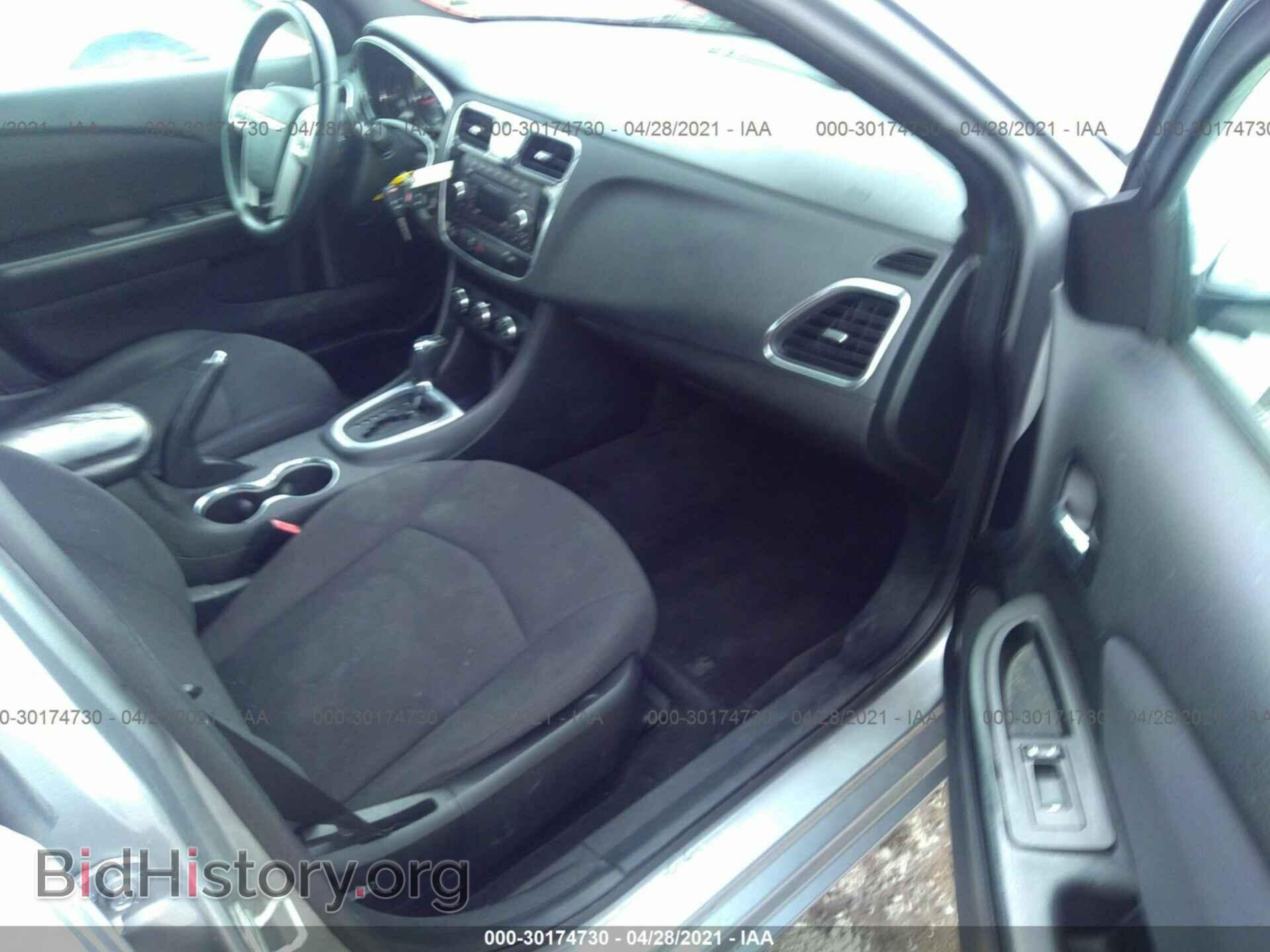 2013 CHRYSLER 200 - VIN: 1C3CCBBB6DN557619 - Photo 5