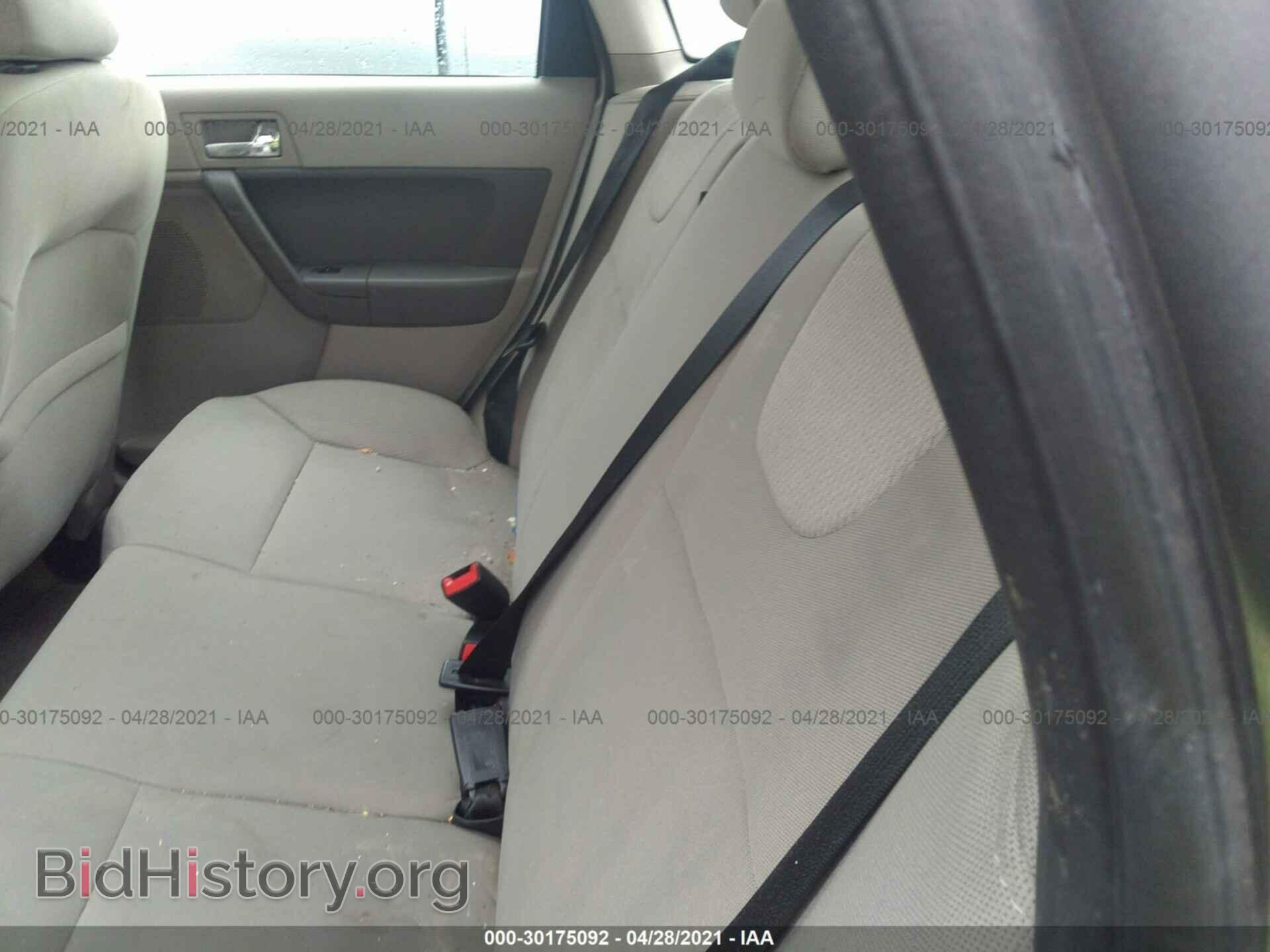 2009 FORD FOCUS - VIN: 1FAHP36N09W219740 - Photo 8
