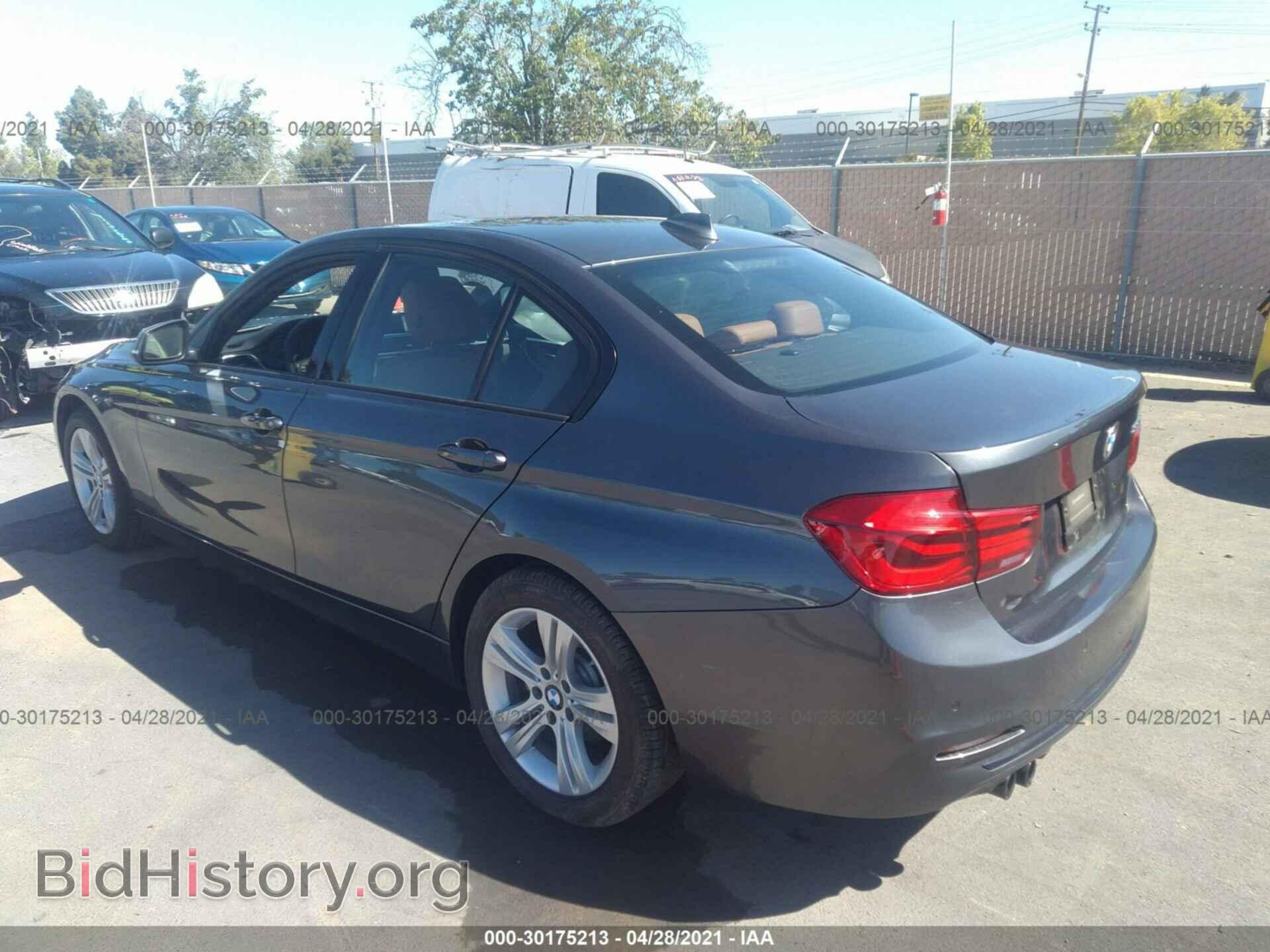 2016 BMW 3 SERIES - VIN: WBA8E9G51GNU28972 - Фото 3