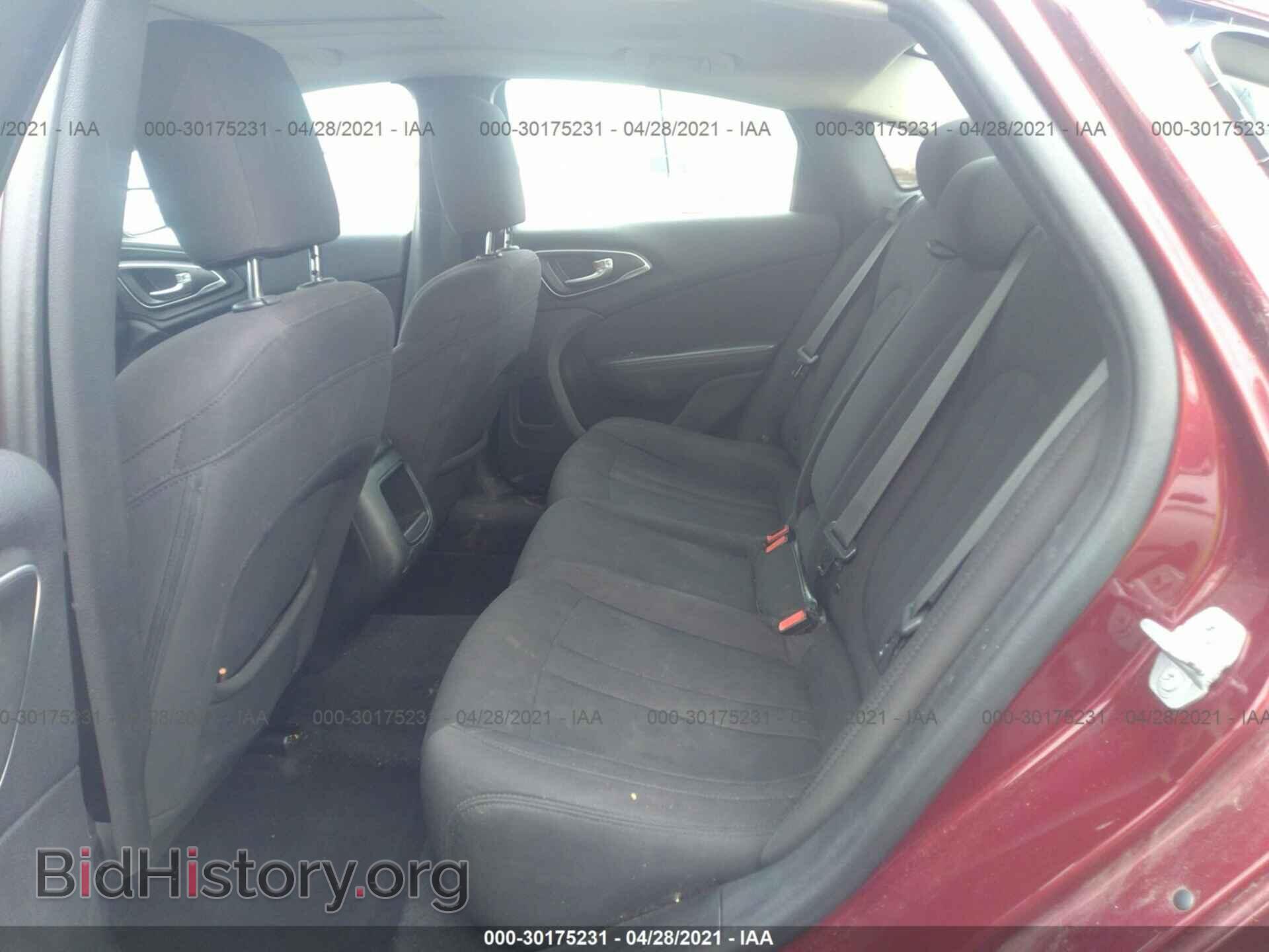 2015 CHRYSLER 200 - VIN: 1C3CCCAB9FN628306 - Фото 8
