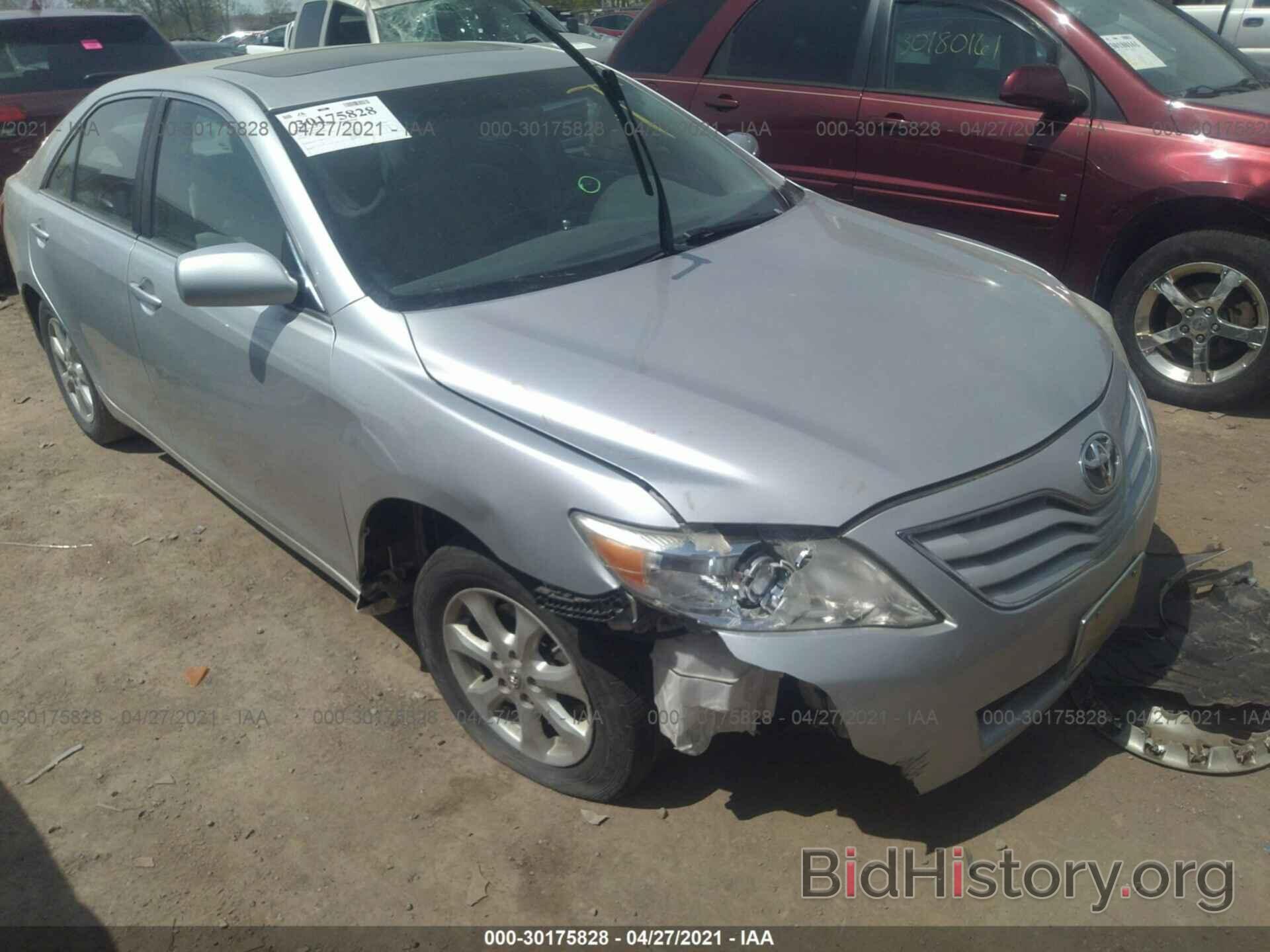 Photo 4T1BF3EK9BU615088 - TOYOTA CAMRY 2011