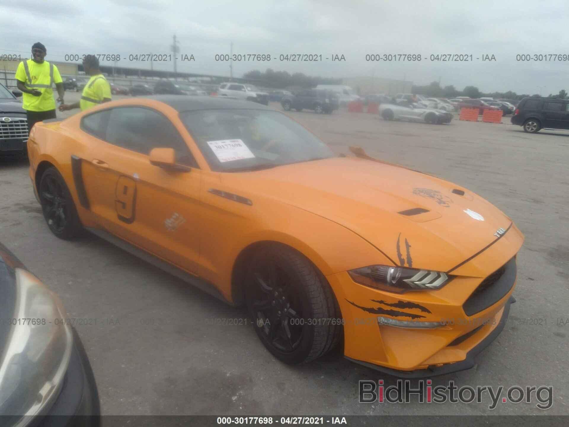 Photo 1FA6P8TH9J5103871 - FORD MUSTANG 2018