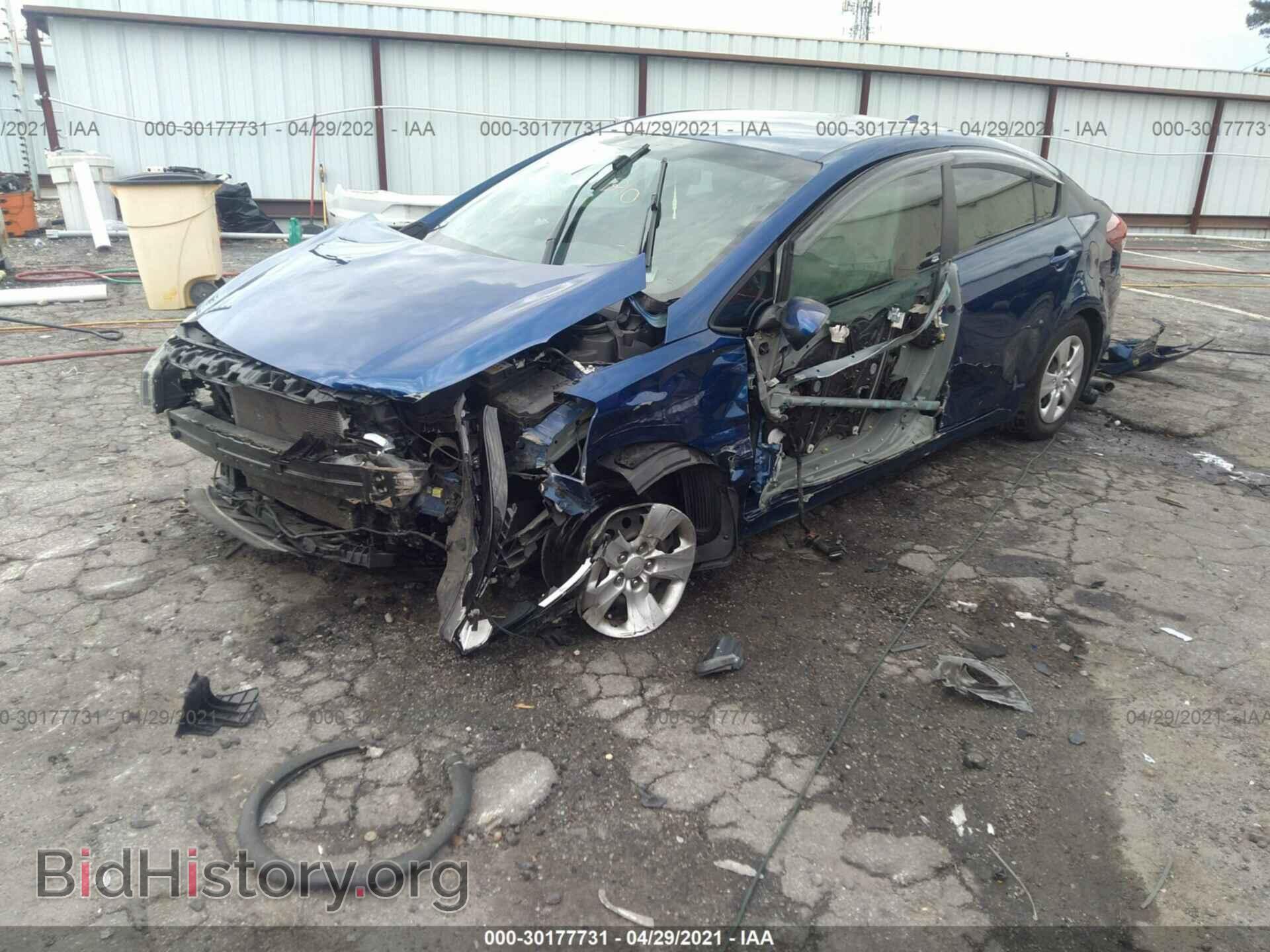 2017 KIA FORTE - VIN: 3KPFL4A7XHE133632 - Фото 2