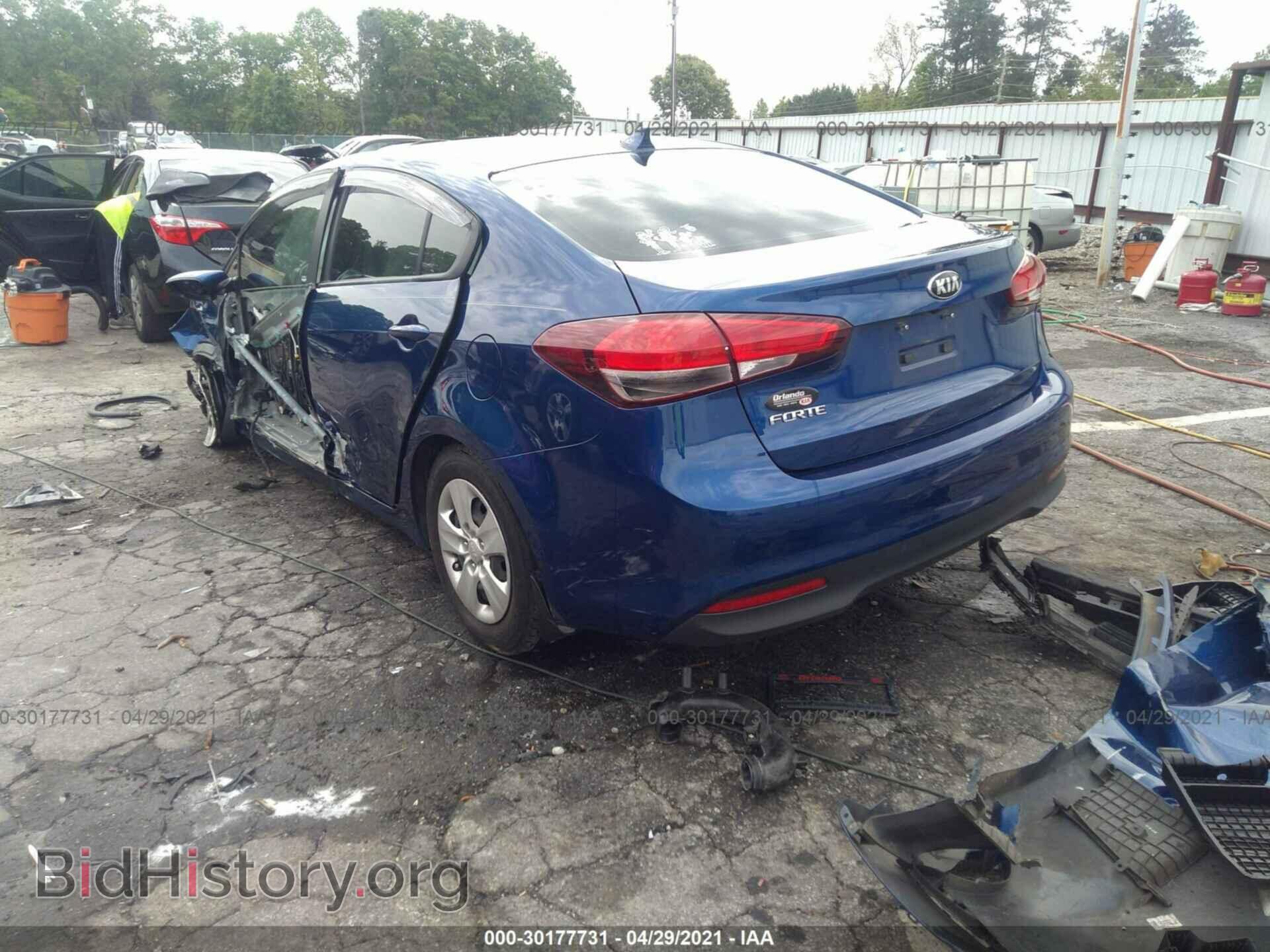 2017 KIA FORTE - VIN: 3KPFL4A7XHE133632 - Фото 3