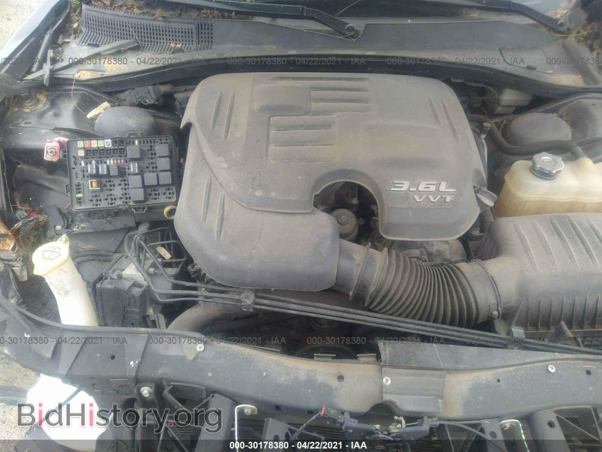 2013 CHRYSLER 300 - VIN: 2C3CCAEG9DH600862 - Фото 10