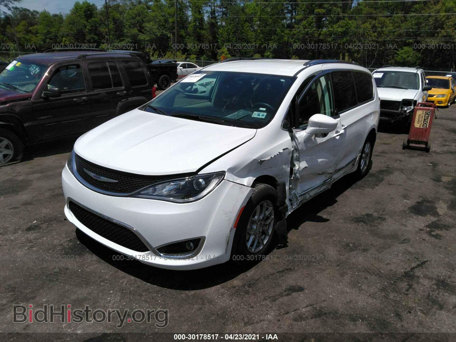 2020 CHRYSLER PACIFICA - VIN: 2C4RC1BG5LR284038 - Фото 2