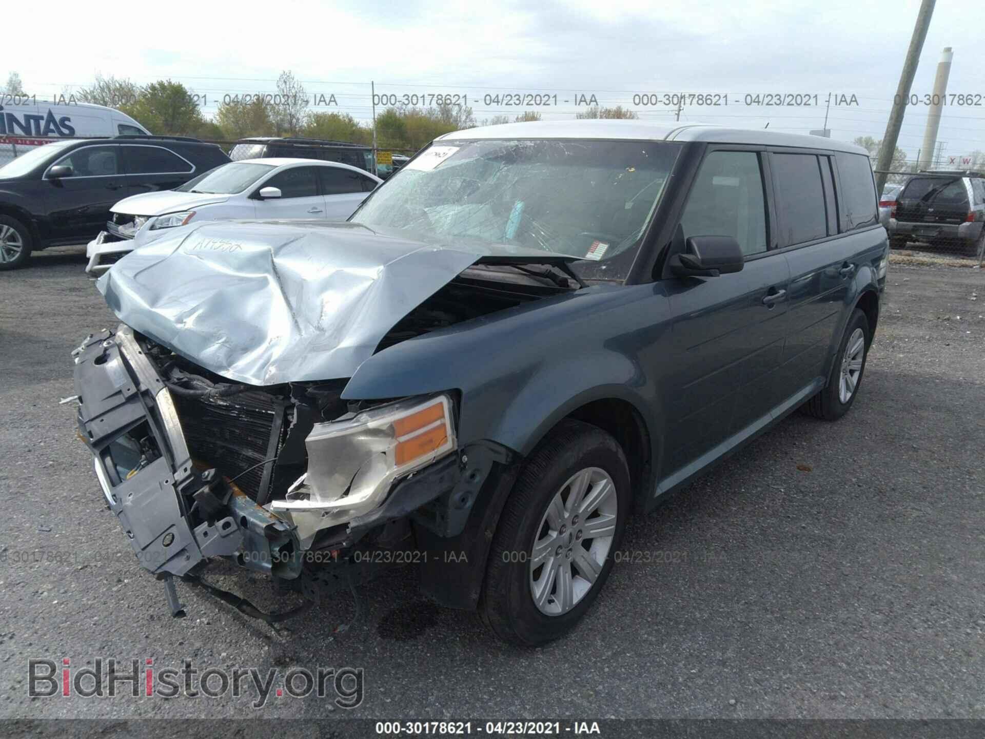 2010 FORD FLEX - VIN: 2FMGK5BCXABA74552 - Фото 2