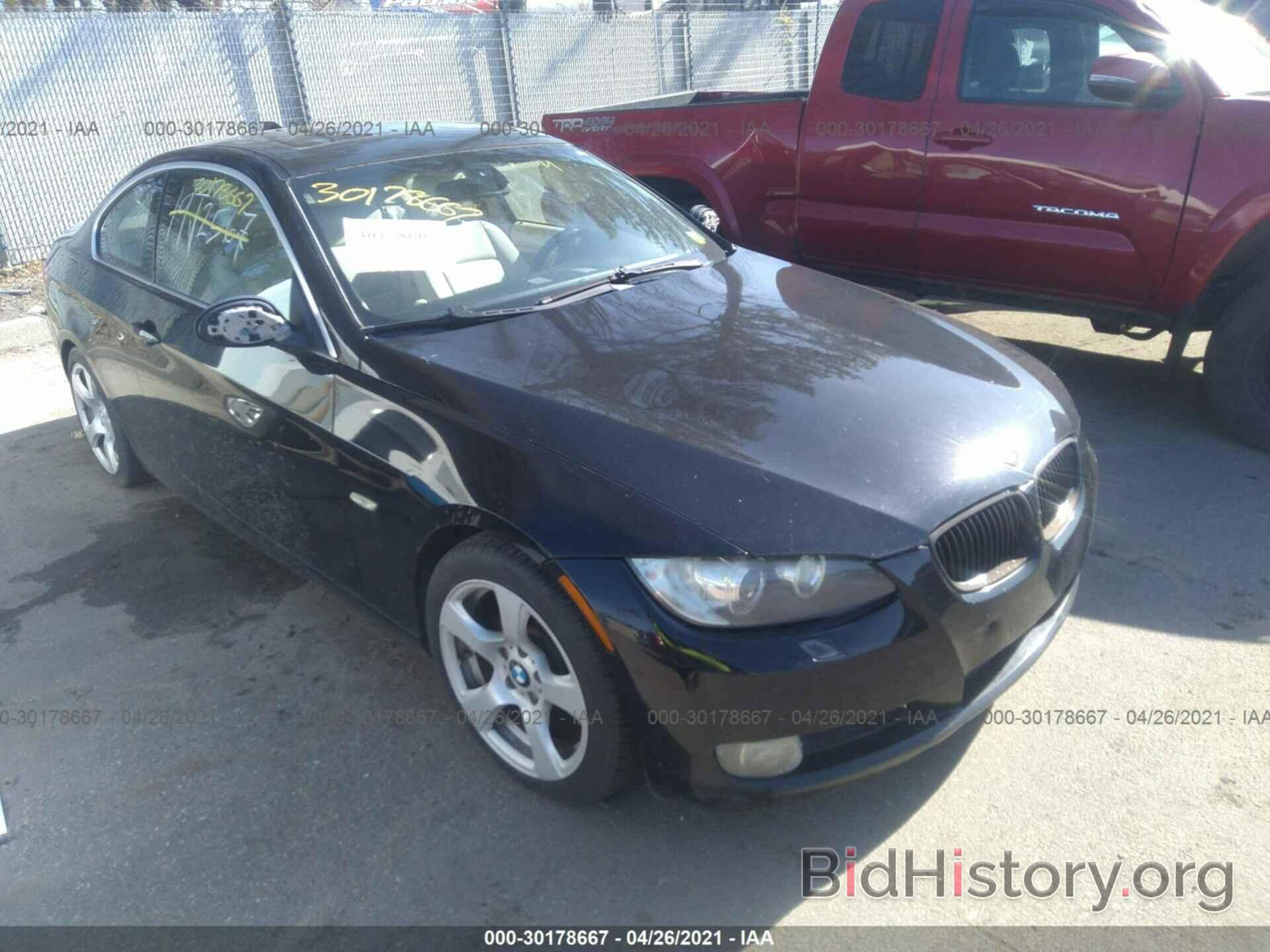 Photo WBAWB33598P132879 - BMW 3 SERIES 2008