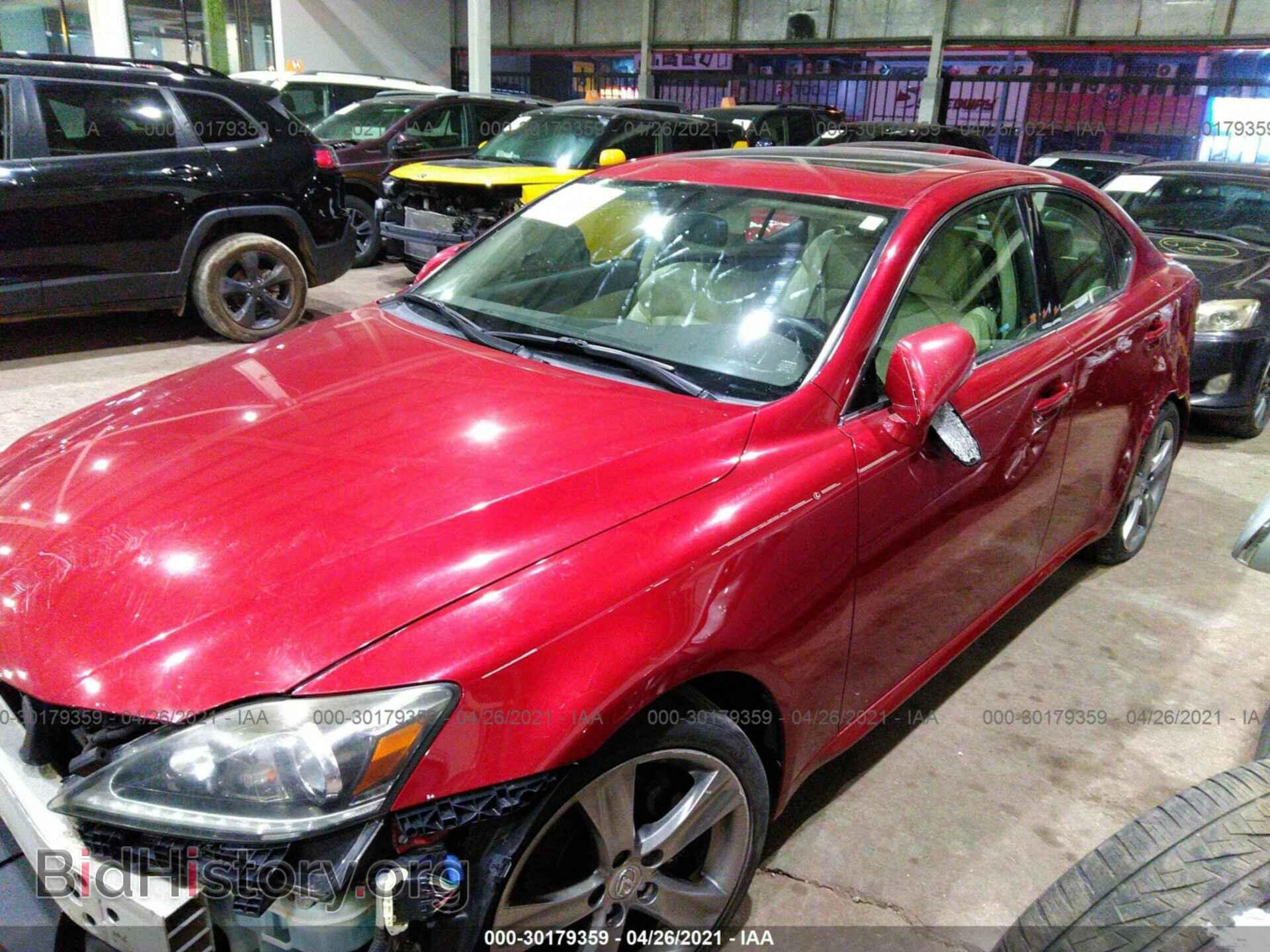 2011 LEXUS IS 250 - VIN: JTHBF5C21B5146543 - Photo 2