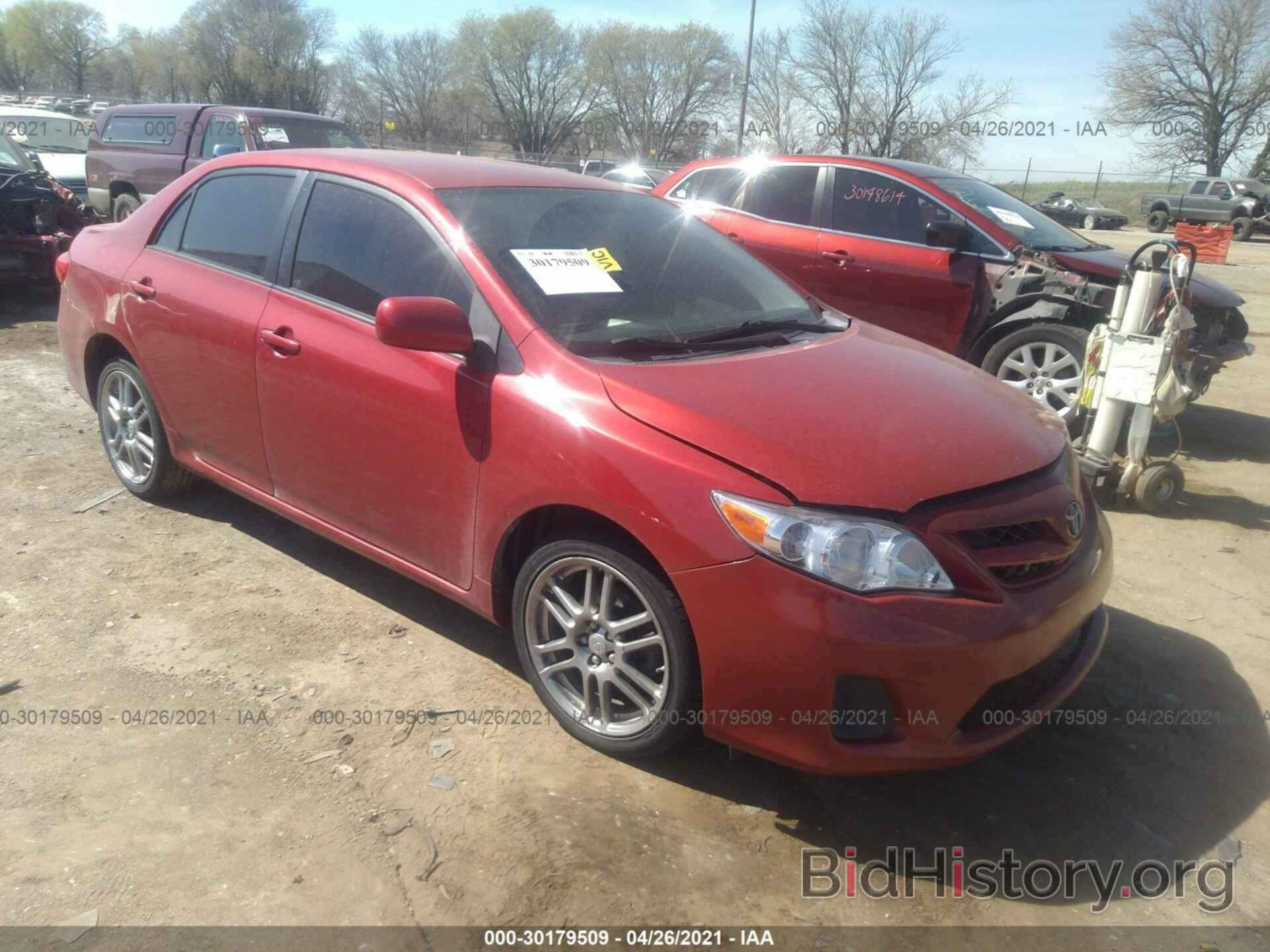 Photo 2T1BU4EE8BC693482 - TOYOTA COROLLA 2011