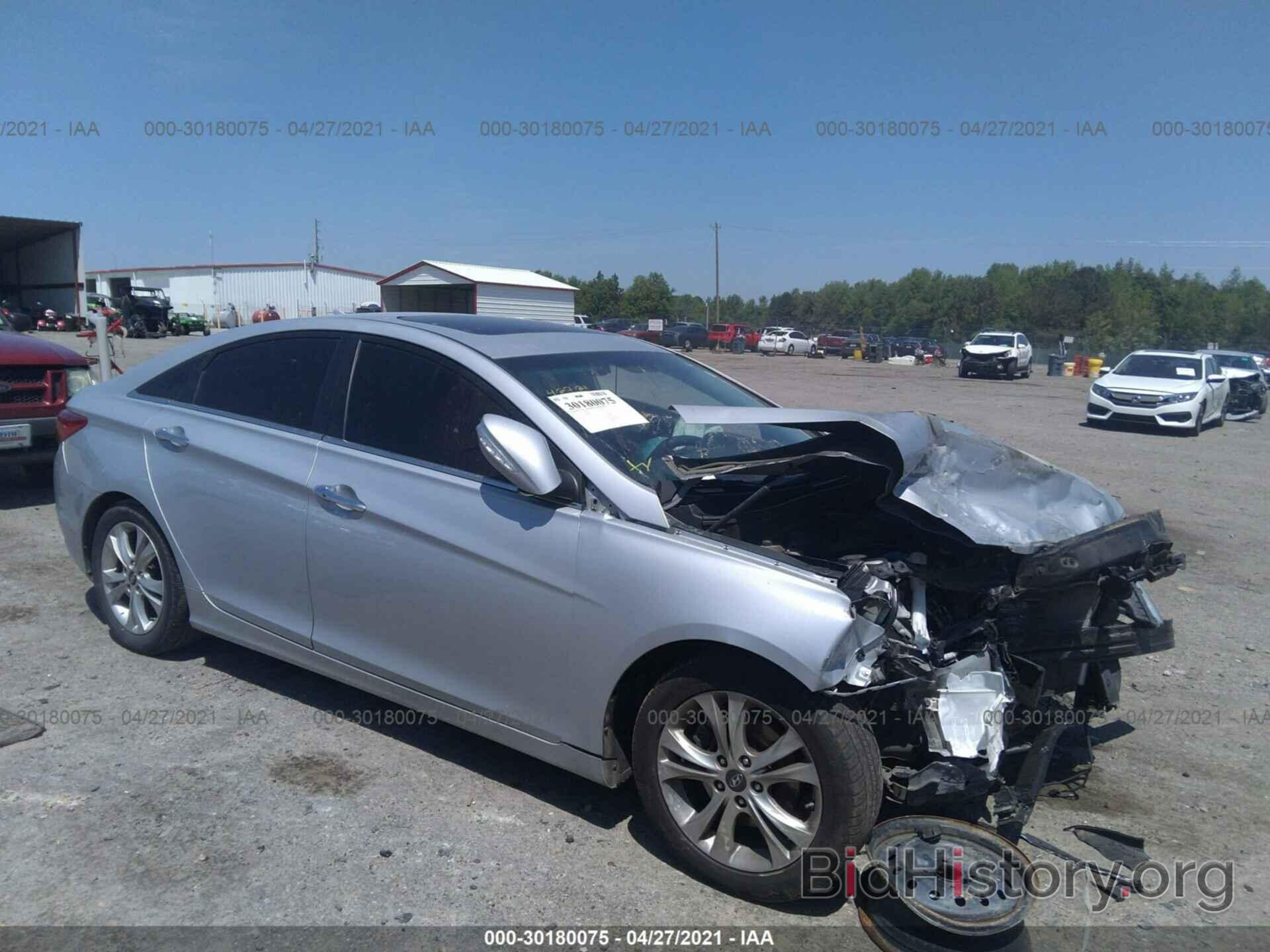 Photo 5NPEC4AC4BH009433 - HYUNDAI SONATA 2011