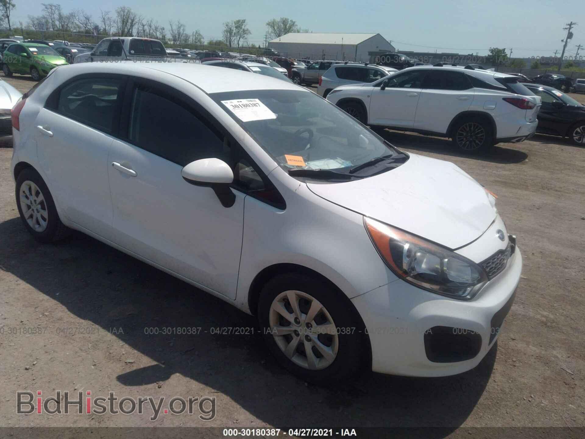 Фотография KNADM5A32C6054944 - KIA RIO 2012