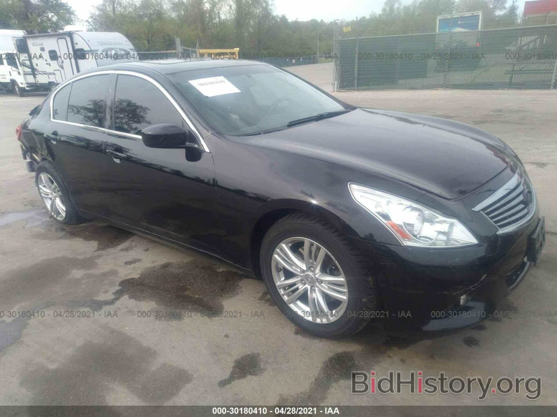 Photo JN1CV6AR4DM355723 - INFINITI G37 SEDAN 2013