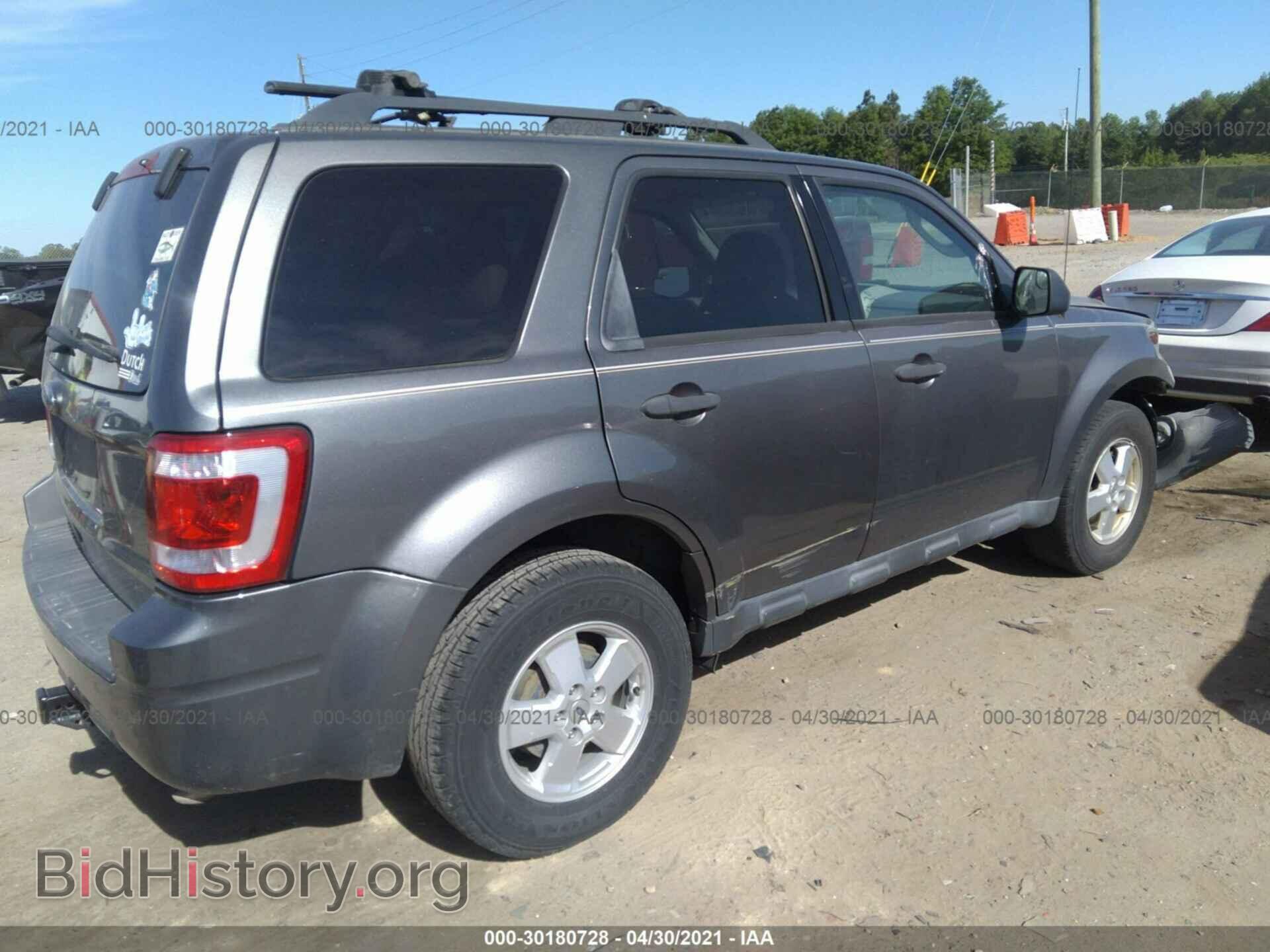 2012 FORD ESCAPE - VIN: 1FMCU0D77CKB83720 - Photo 4
