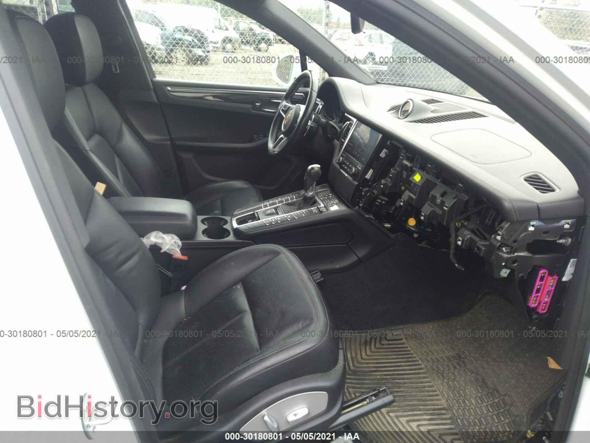 2017 PORSCHE MACAN - VIN: WP1AA2A57HLB03724 - Photo 5