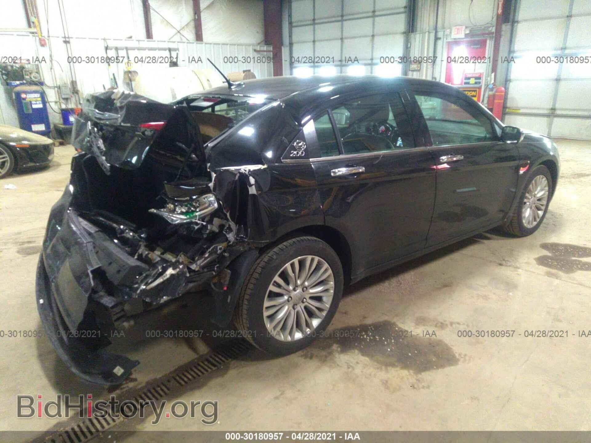 2013 CHRYSLER 200 - VIN: 1C3CCBCG5DN772158 - Photo 4