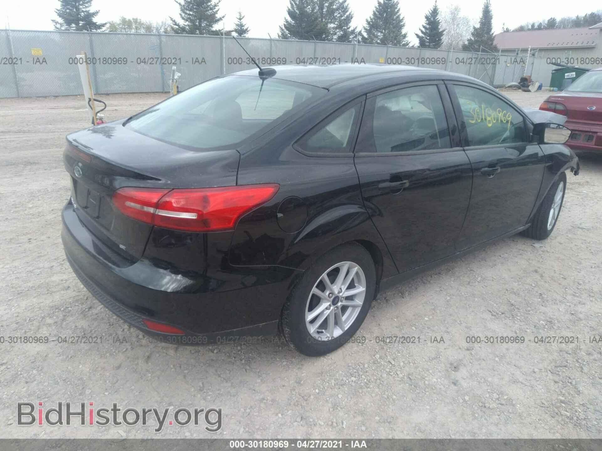 2018 FORD FOCUS - VIN: 1FADP3F2XJL267143 - Photo 4