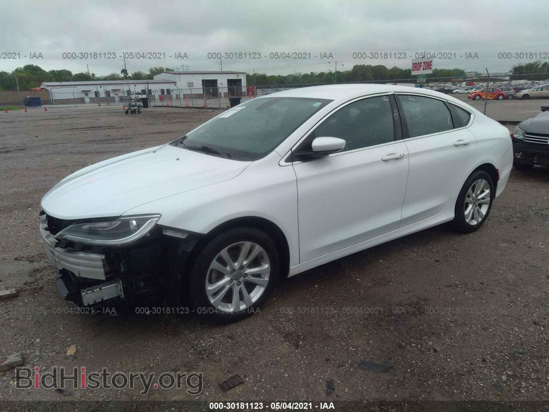 2016 CHRYSLER 200 - VIN: 1C3CCCAB9GN164399 - Фото 2