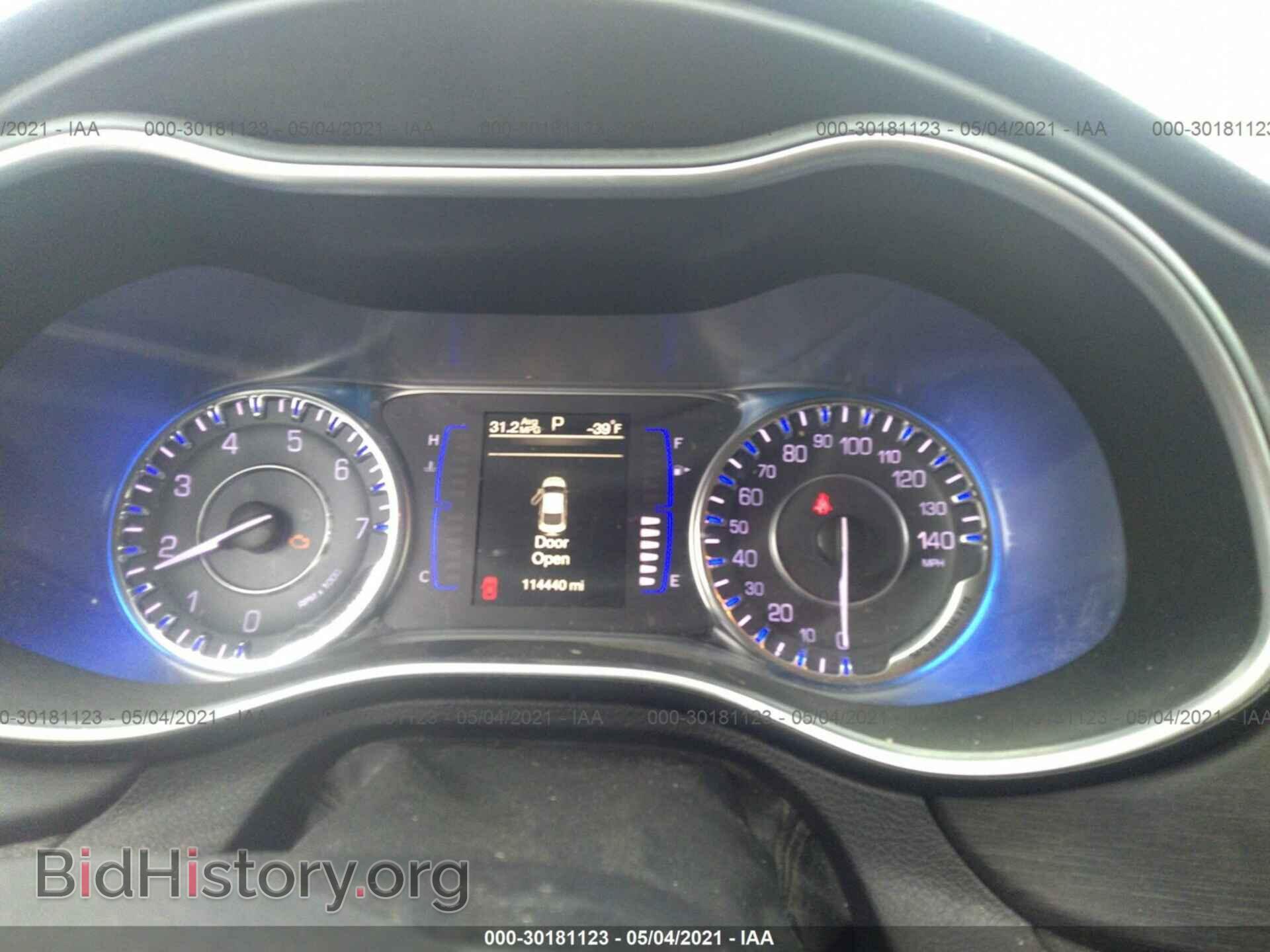 2016 CHRYSLER 200 - VIN: 1C3CCCAB9GN164399 - Фото 7