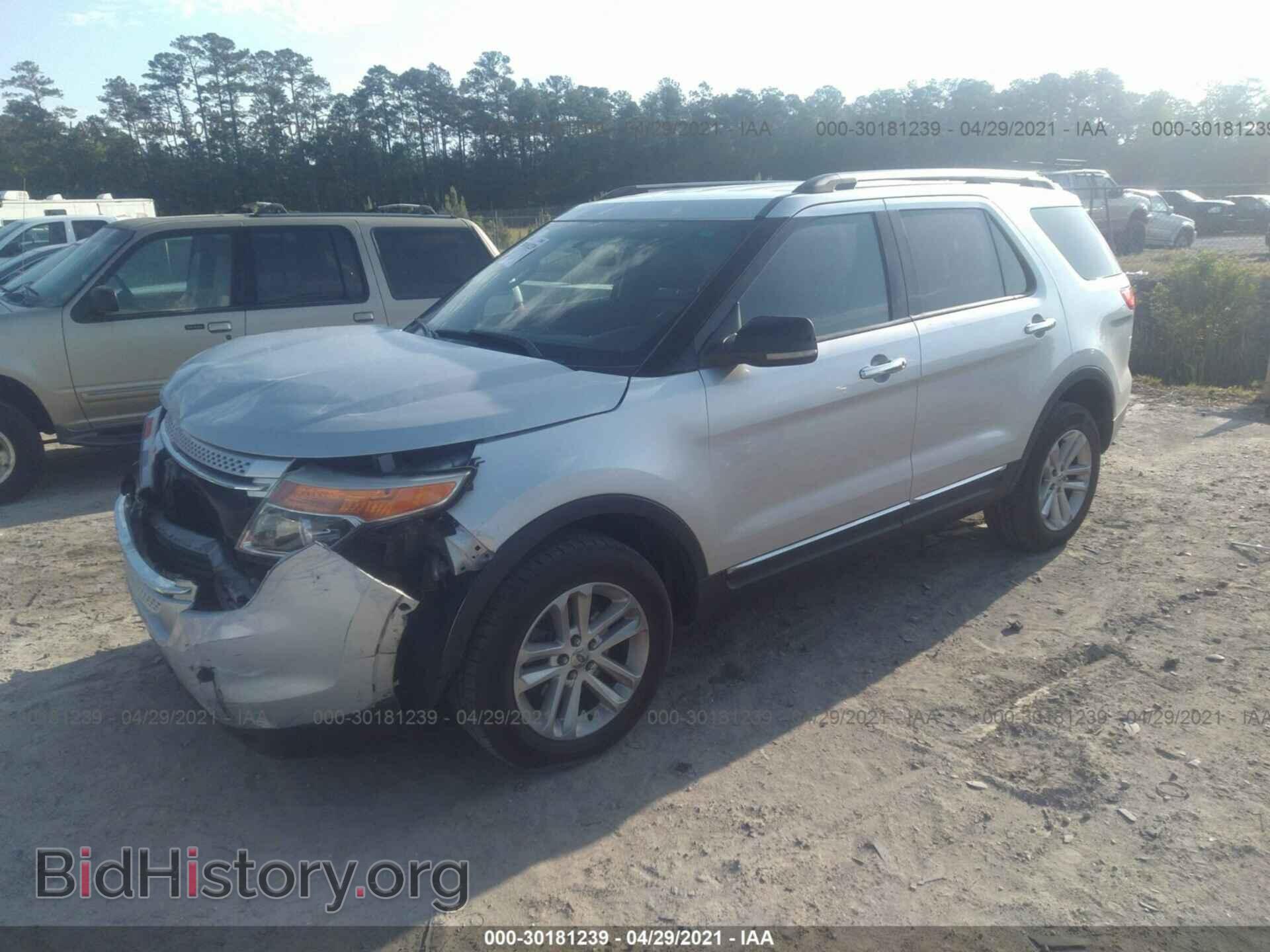 2011 FORD EXPLORER - VIN: 1FMHK8D88BGA26864 - Фото 2